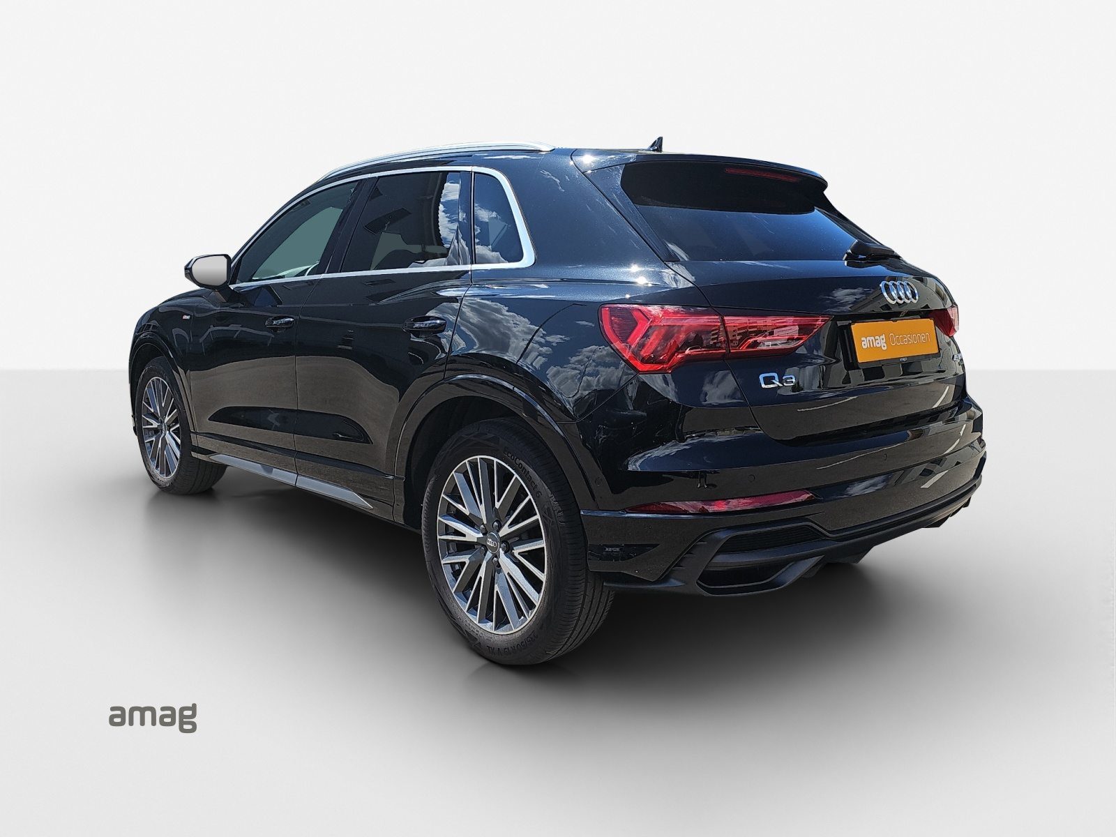 AUDI Q3 45 TFSI S line, Benzin, Occasion / Gebraucht, Automatik - 3