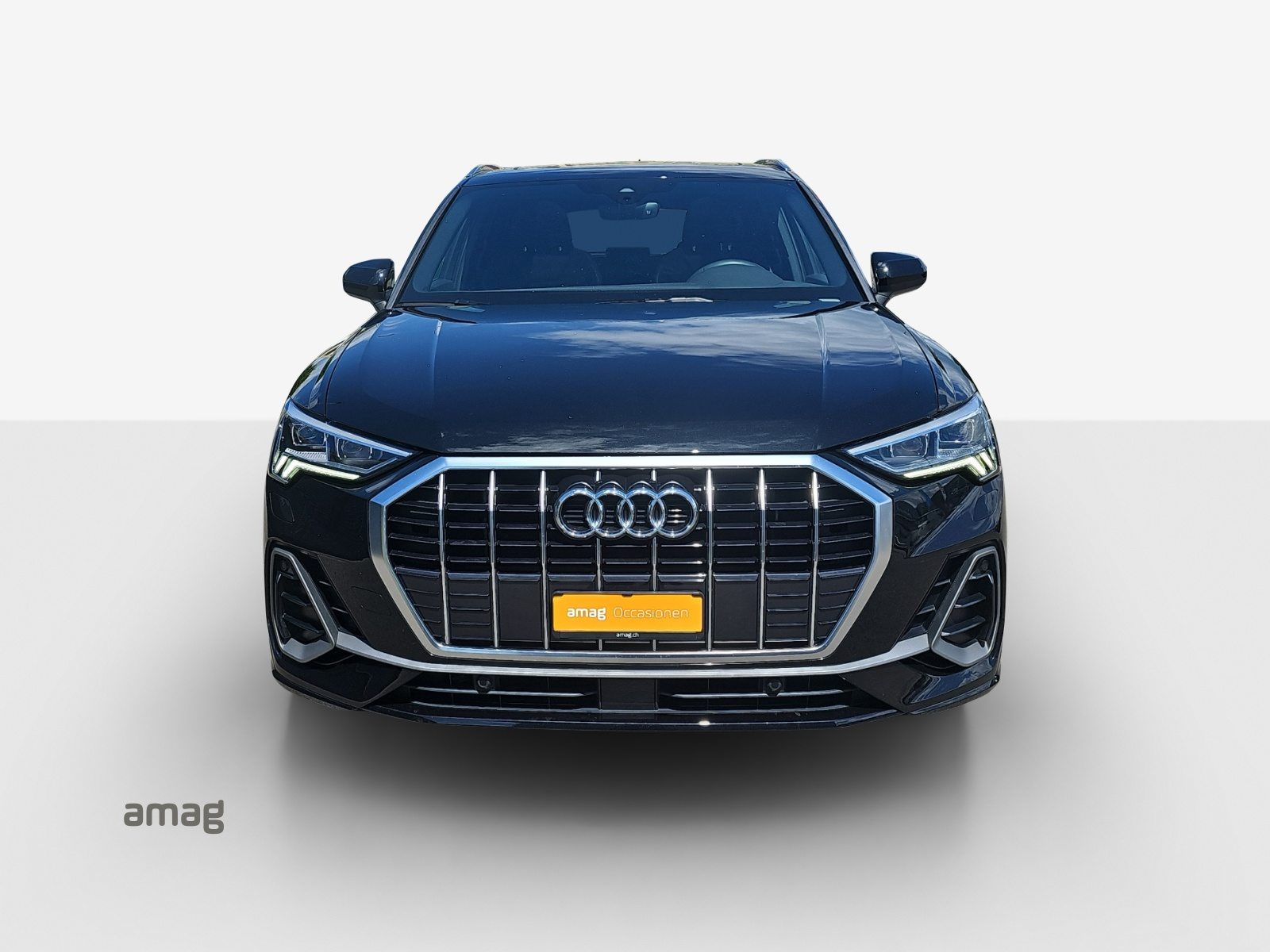AUDI Q3 45 TFSI S line, Benzin, Occasion / Gebraucht, Automatik - 7