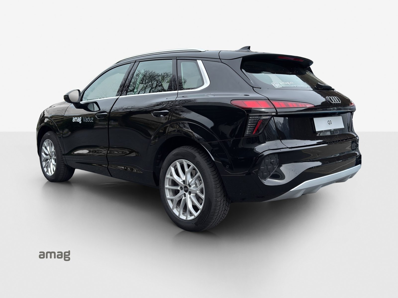 AUDI Q3 SUV TFSI 110 kW, Essence, Occasion / Utilisé, Automatique - 3