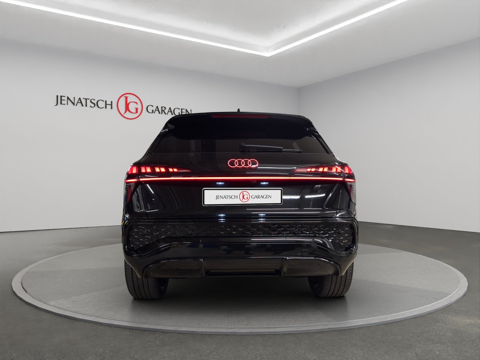 AUDI Q3 SUV 1.5 TFSI S-Tronic, Hybride Leggero Benzina/Elettrica, Occasioni / Usate, Automatico - 4