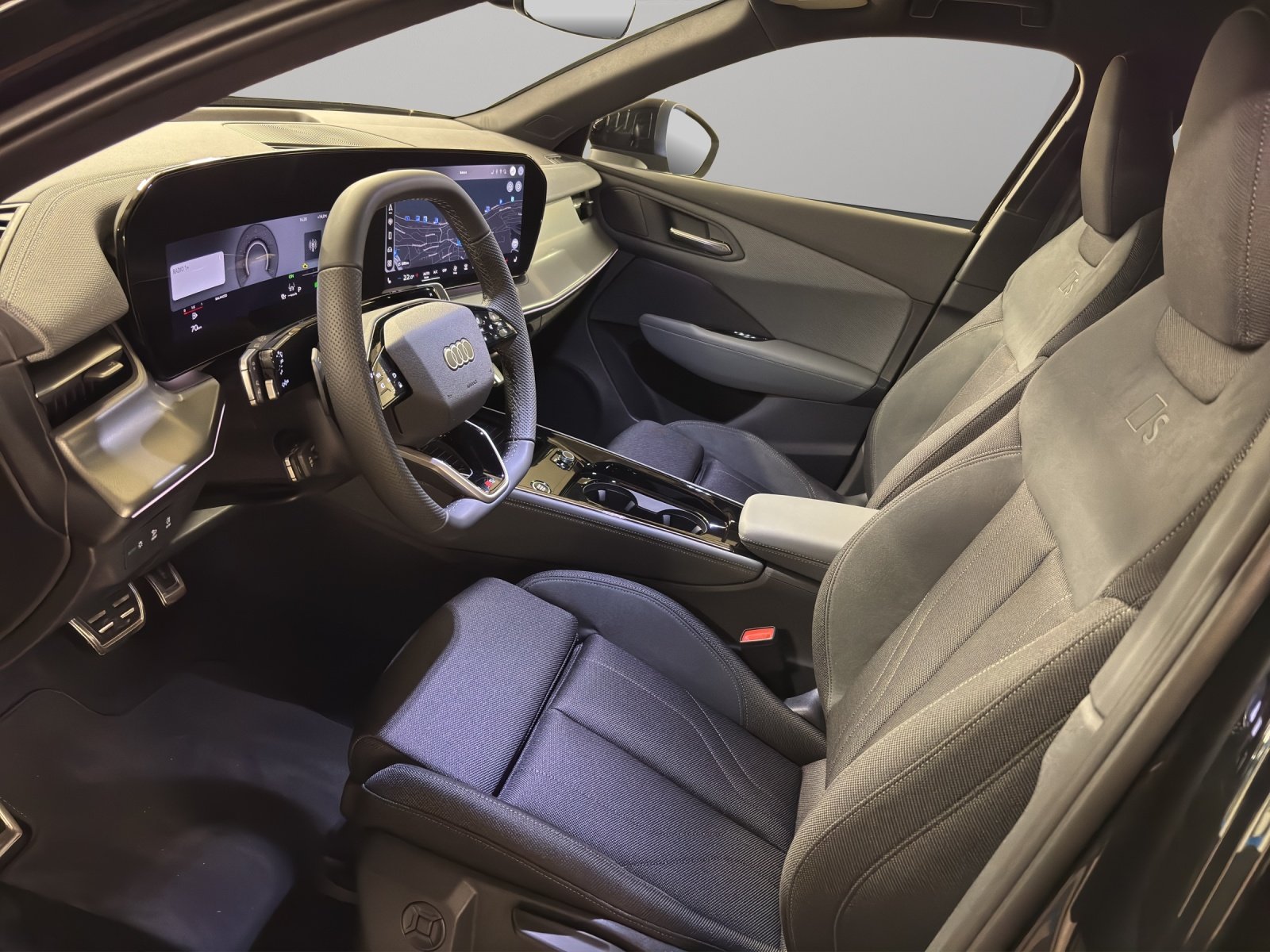 AUDI Q3 SUV 1.5 TFSI S-Tronic, Hybride Leggero Benzina/Elettrica, Occasioni / Usate, Automatico - 6