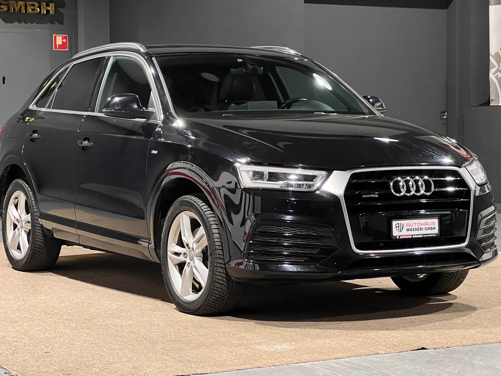 AUDI Q3 2.0 TDI S-Line quattro S-tronic