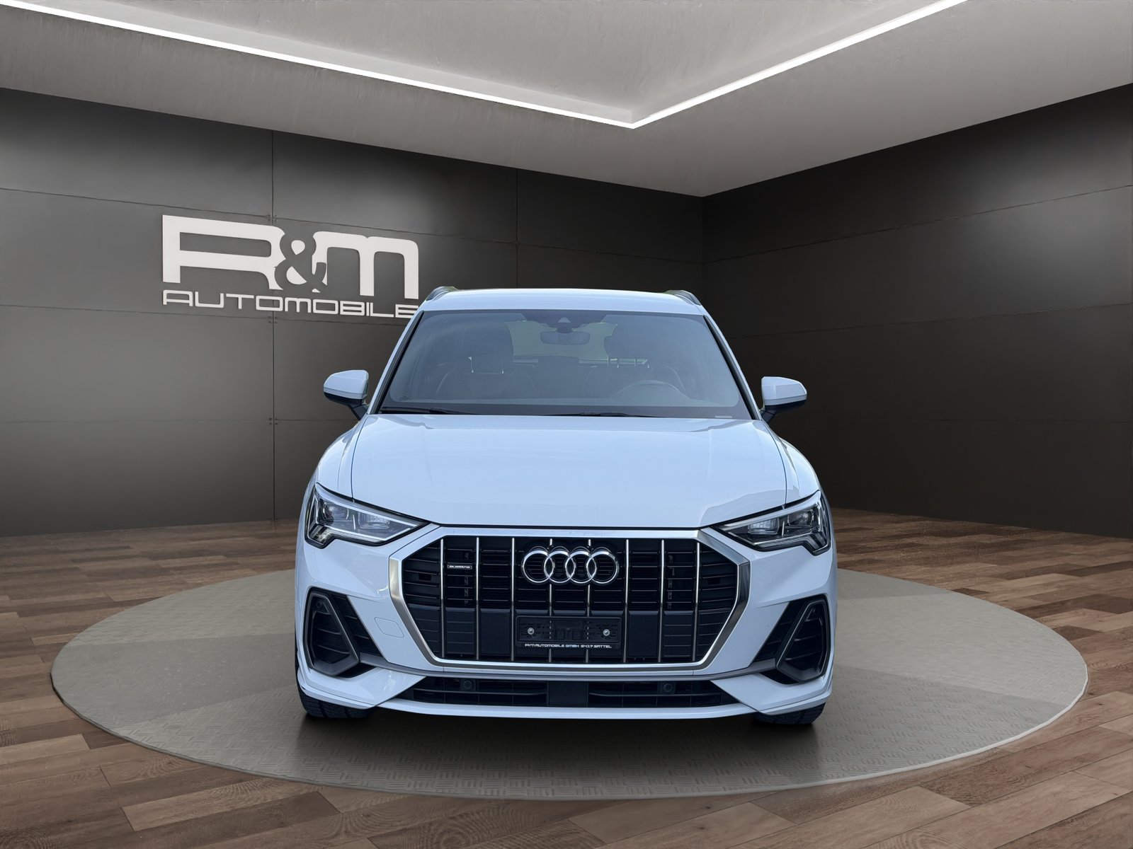 AUDI Q3 40 TDI S line quattro S-tronic, Diesel, Occasioni / Usate, Automatico - 2