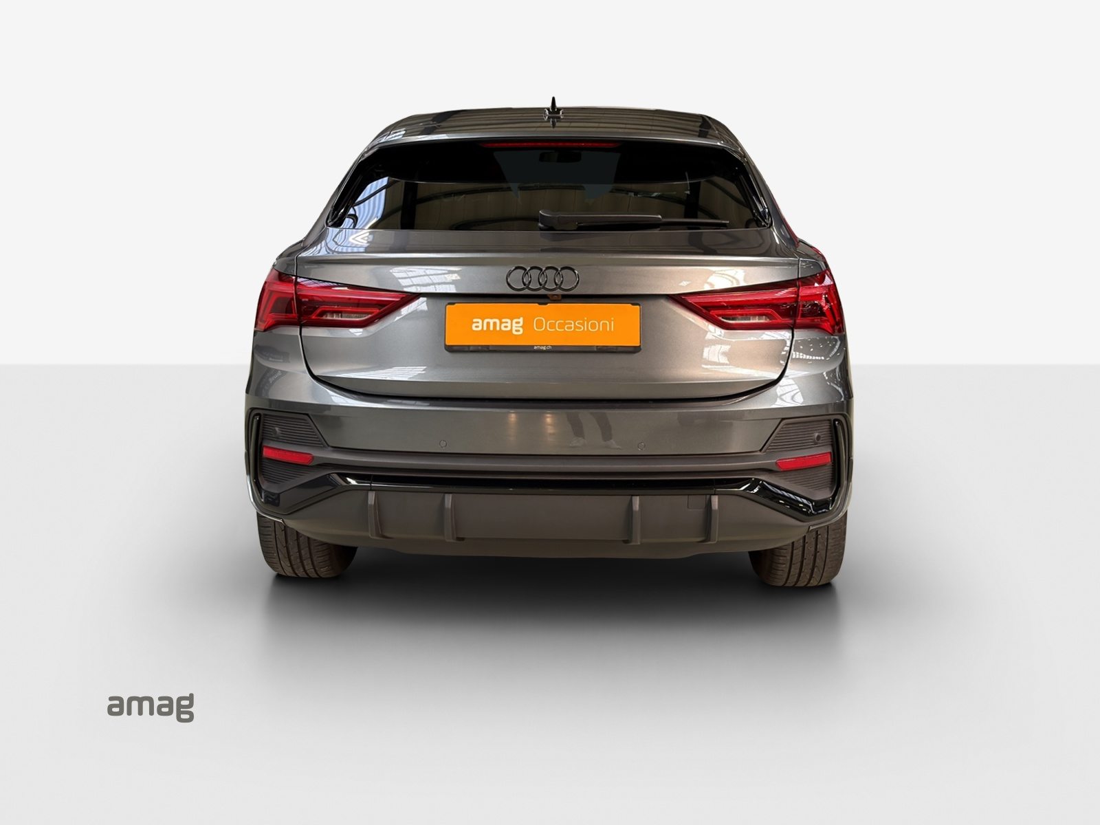 AUDI Q3 Sportback 45 TFSI e S line Attraction, Hybride Intégral Essence/Électricité, Occasion / Utilisé, Automatique - 5