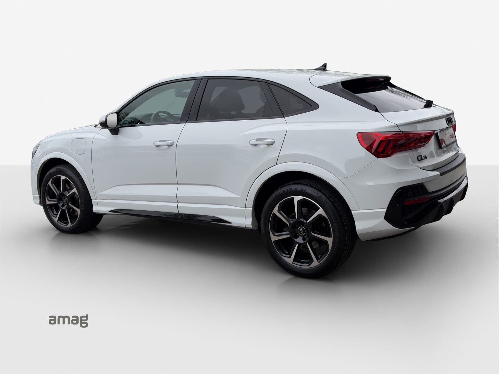 AUDI Q3 Sportback 45 TFSI e S line Attraction, Voll-Hybrid Benzin/Elektro, Occasion / Gebraucht, Automatik - 3