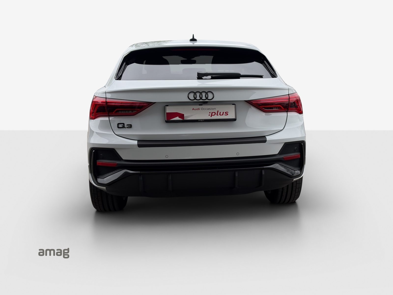 AUDI Q3 Sportback 45 TFSI e S line Attraction, Voll-Hybrid Benzin/Elektro, Occasion / Gebraucht, Automatik - 5
