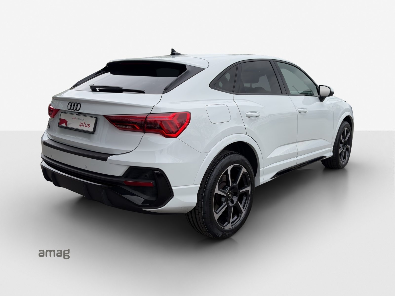 AUDI Q3 Sportback 45 TFSI e S line Attraction, Voll-Hybrid Benzin/Elektro, Occasion / Gebraucht, Automatik - 6