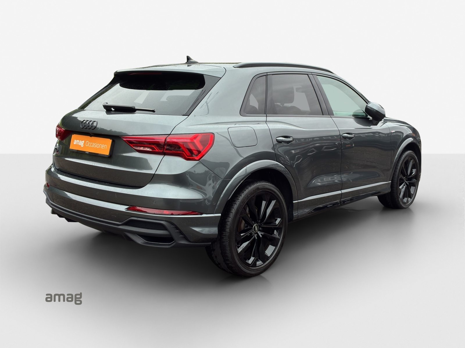 AUDI Q3 35 TFSI S line Attraction, Benzin, Occasion / Gebraucht, Automatik - 5
