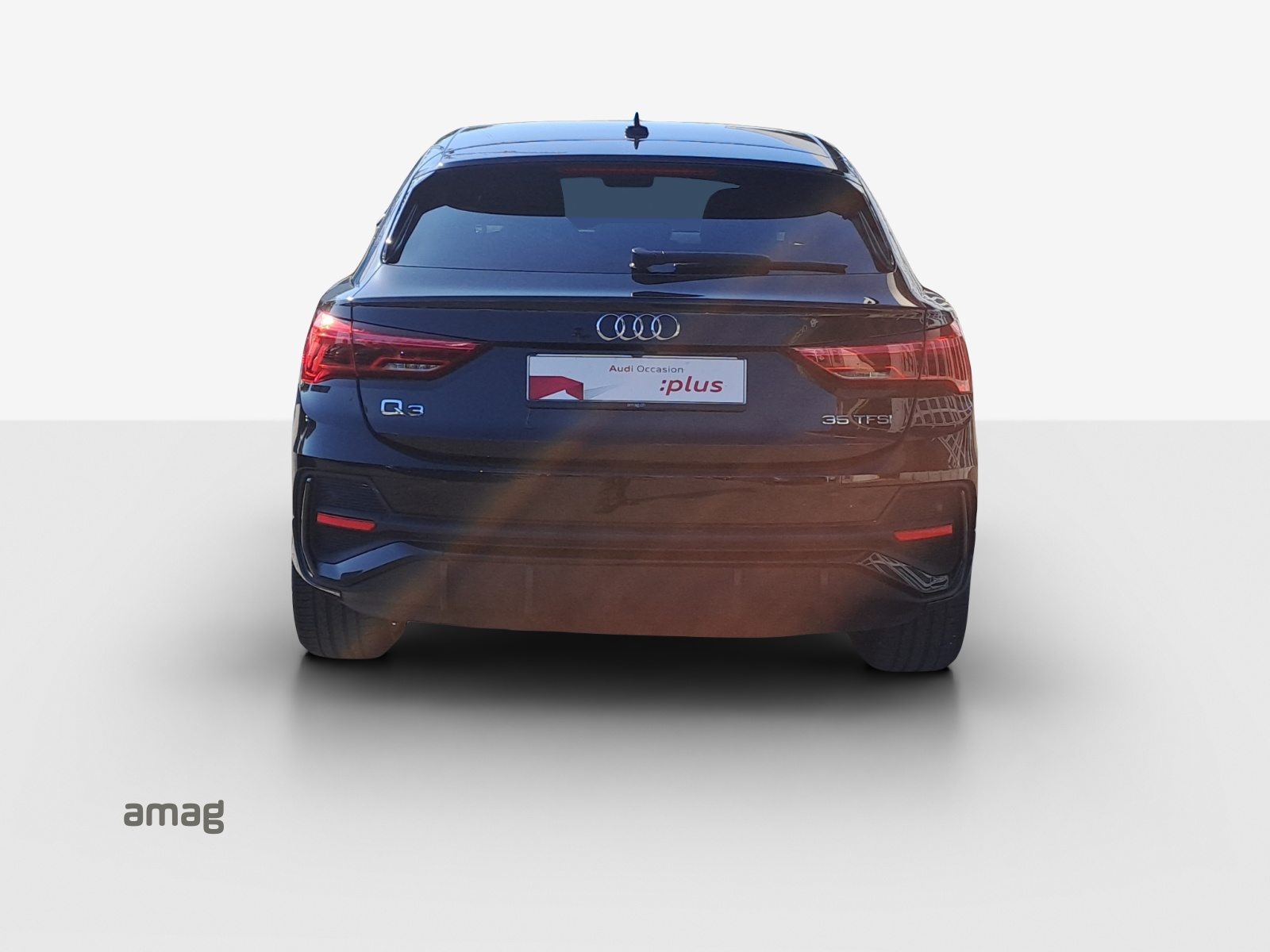 AUDI Q3 Sportback 35 TFSI S line Attraction, Essence, Occasion / Utilisé, Automatique - 4