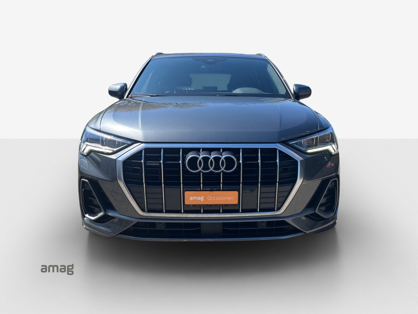 AUDI Q3 35 TDI S line Attraction, Diesel, Occasion / Gebraucht, Automatik - 7