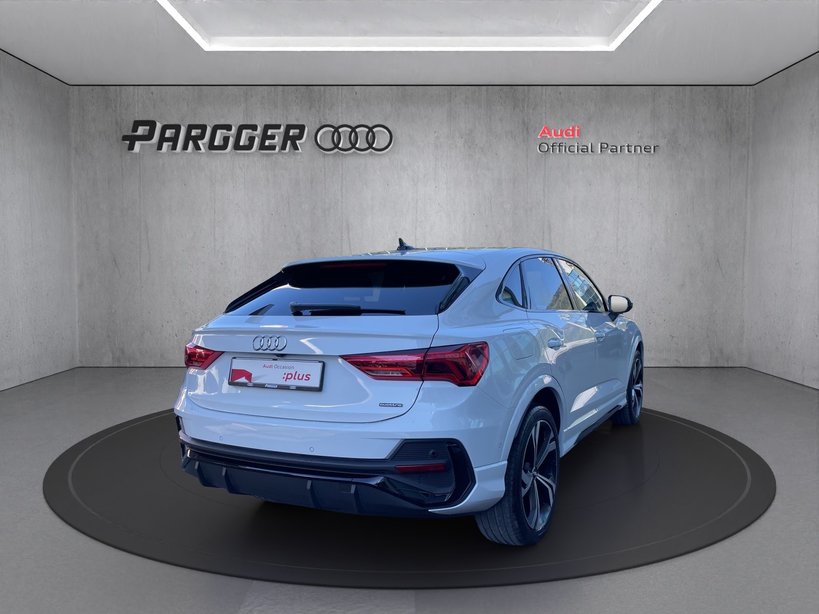 AUDI Q3 Sportback 45 TFSI S line, Benzin, Occasion / Gebraucht, Automatik - 6