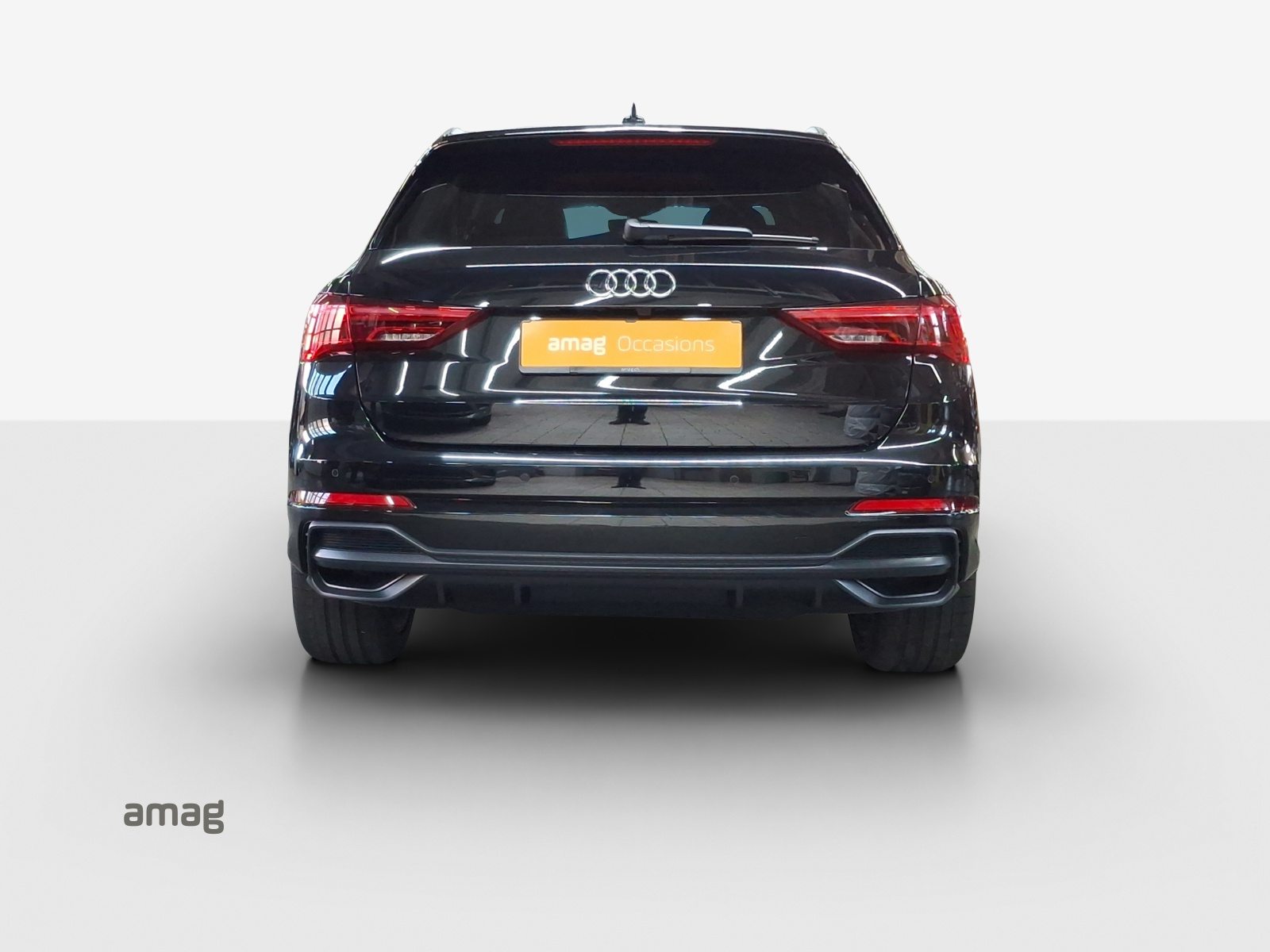 AUDI Q3 35 TFSI S line Attraction, Essence, Occasion / Utilisé, Automatique - 4