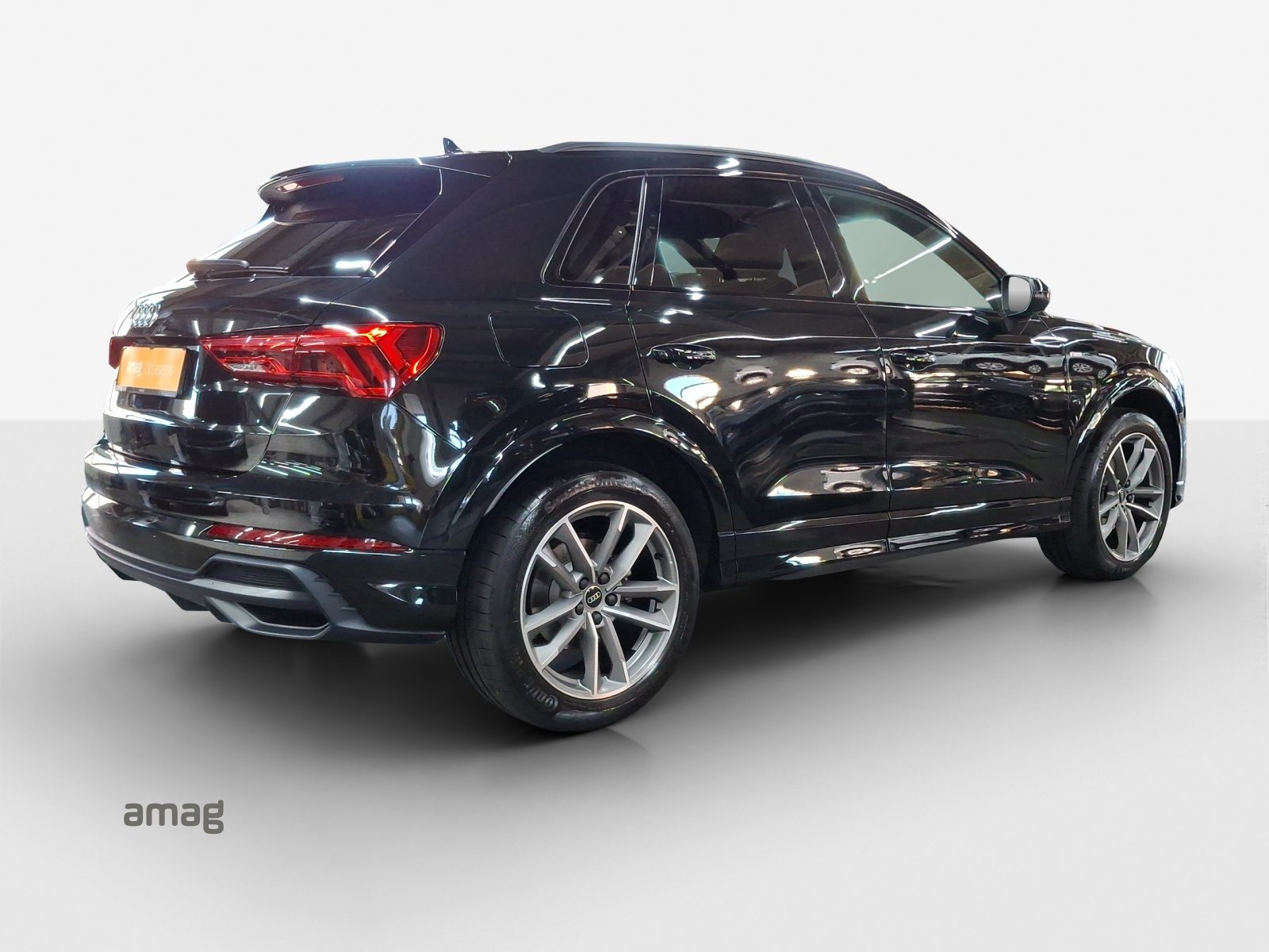 AUDI Q3 35 TFSI S line Attraction, Essence, Occasion / Utilisé, Automatique - 5
