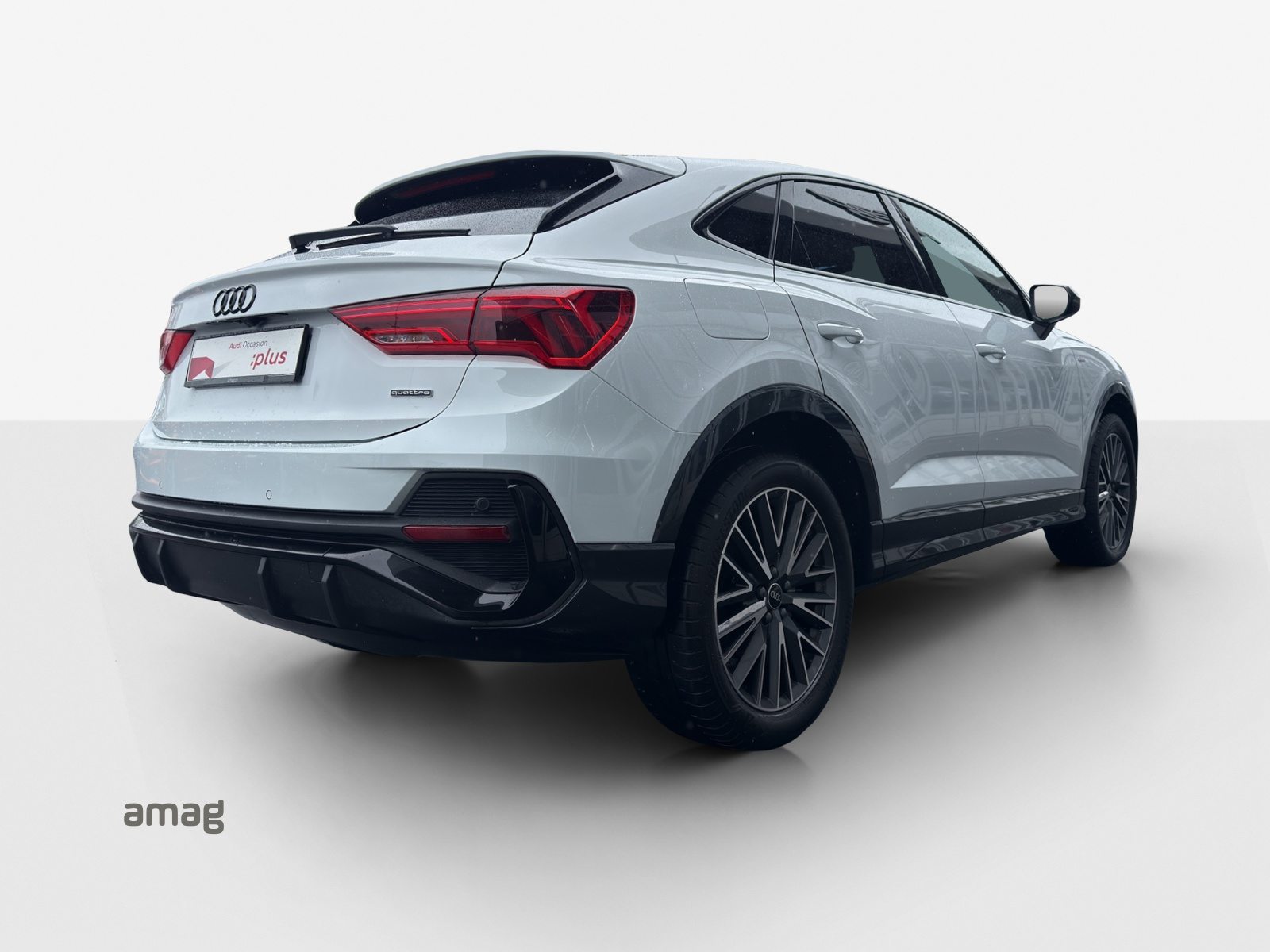 AUDI Q3 Sportback 40 TFSI S line, Benzin, Occasion / Gebraucht, Automatik - 5