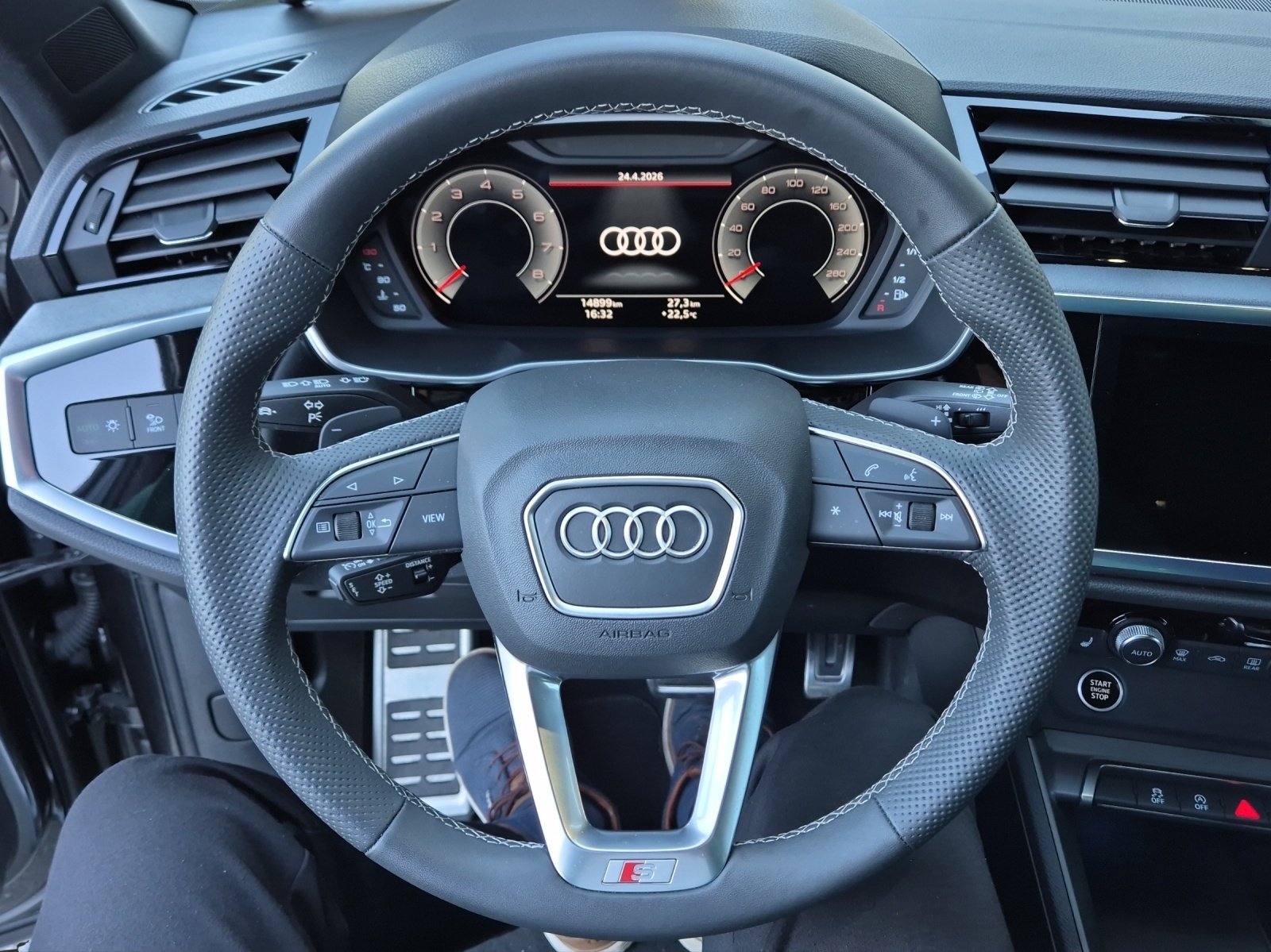 AUDI Q3 2.0 40 TFSI S line quattro S-Tronic, Benzin, Occasion / Gebraucht, Automatik - 6