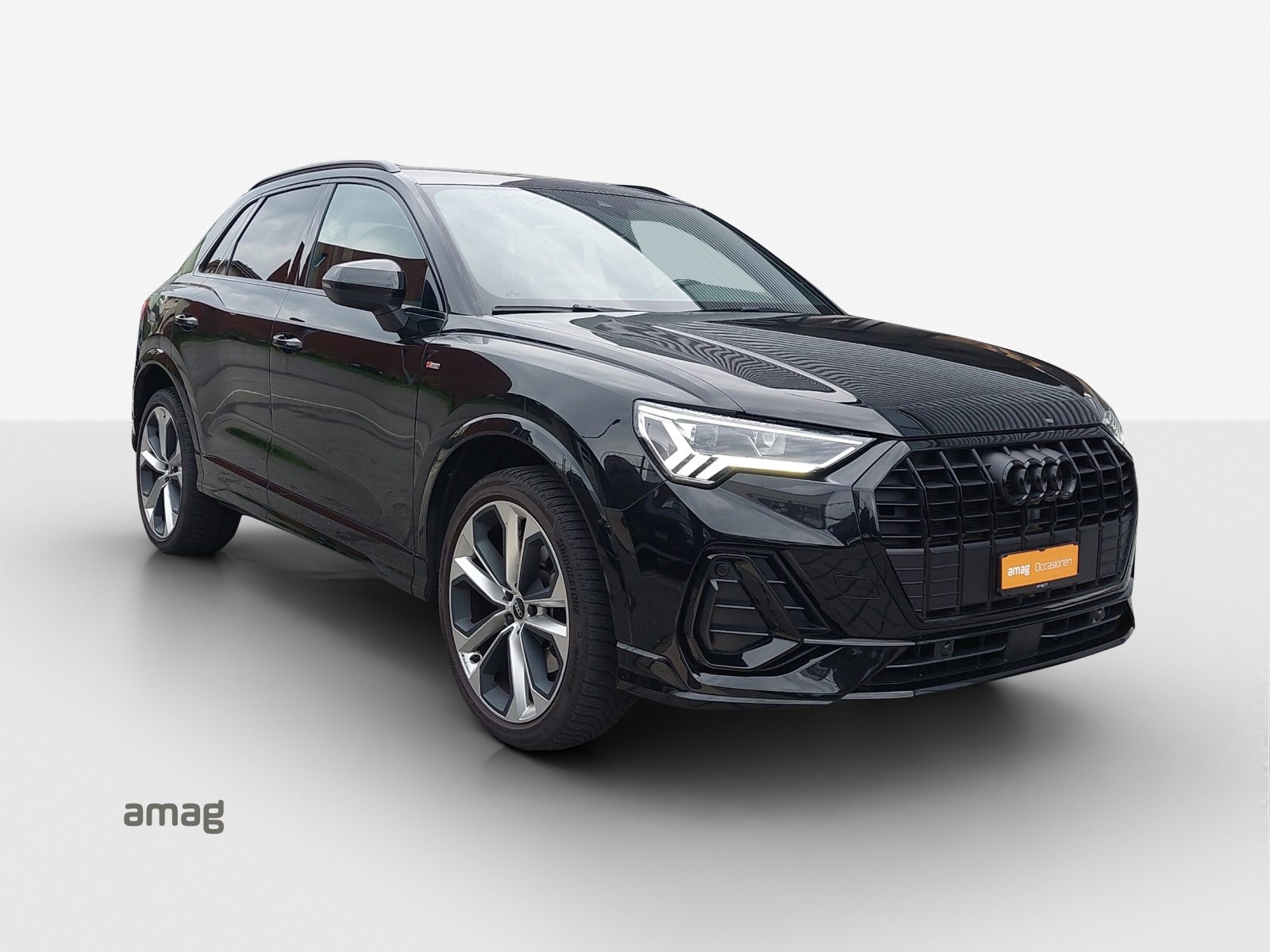 AUDI Q3 45 TFSI e S line Attraction, Full-Hybrid Petrol/Electric, Second hand / Used, Automatic - 7