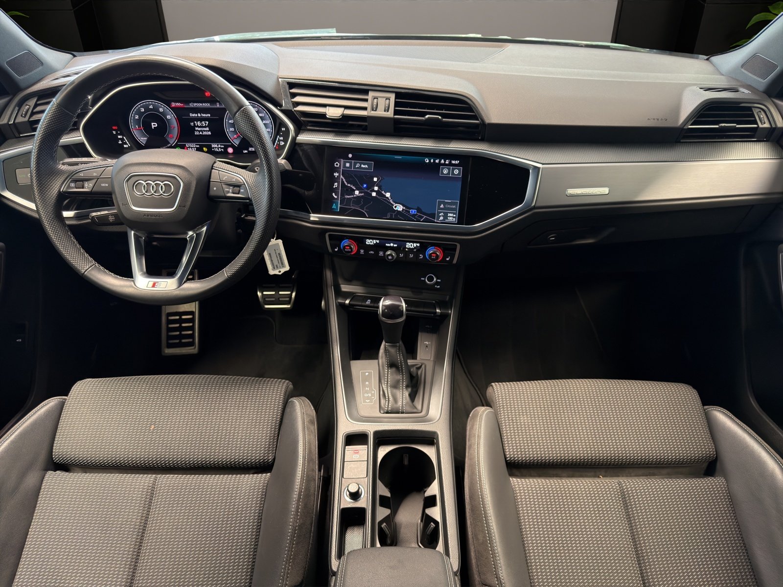 AUDI Q3 40 TFSI S line quattro, Benzina, Occasioni / Usate, Automatico - 7