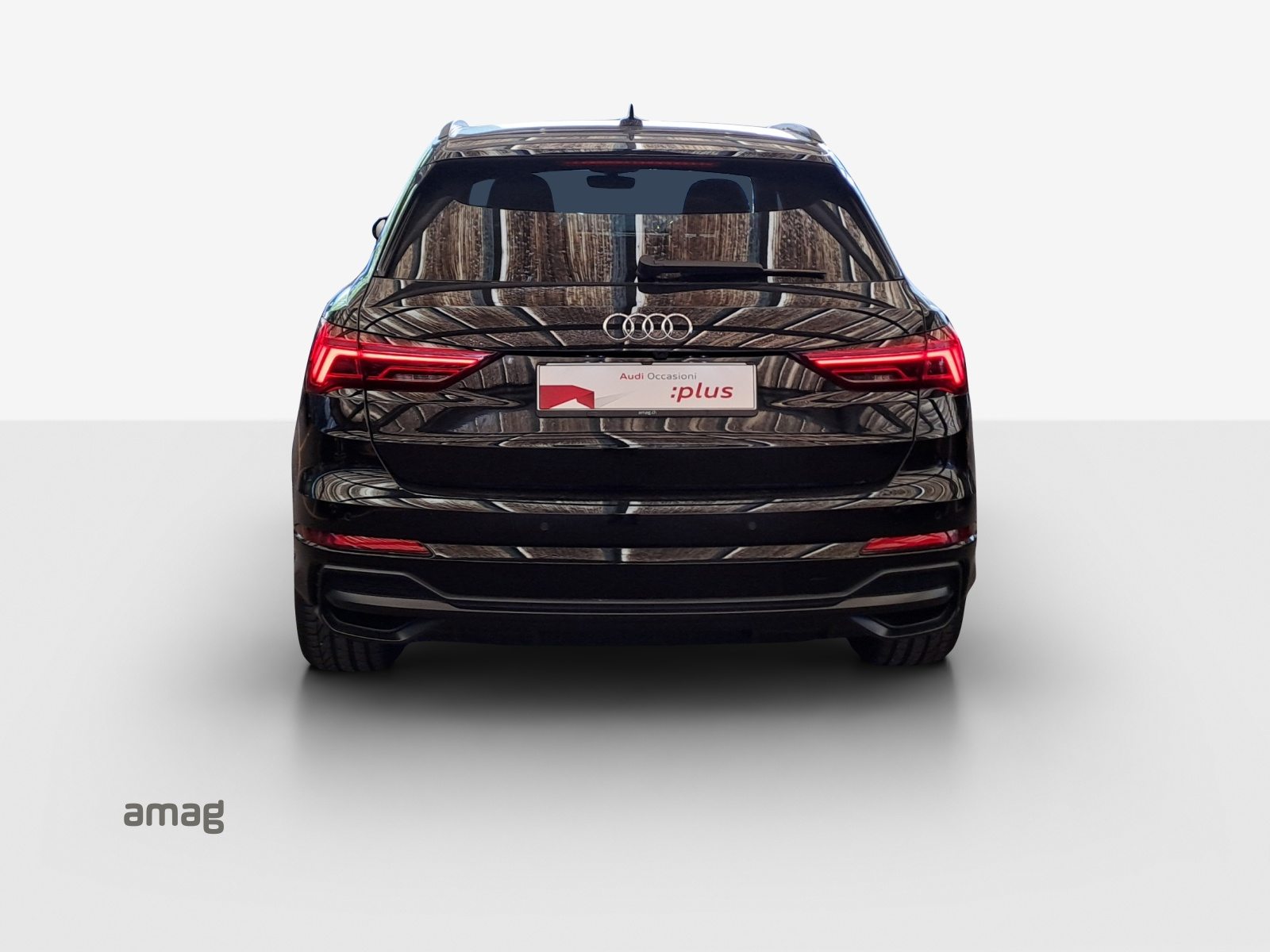 AUDI Q3 35 TFSI S line Attraction, Essence, Occasion / Utilisé, Automatique - 4
