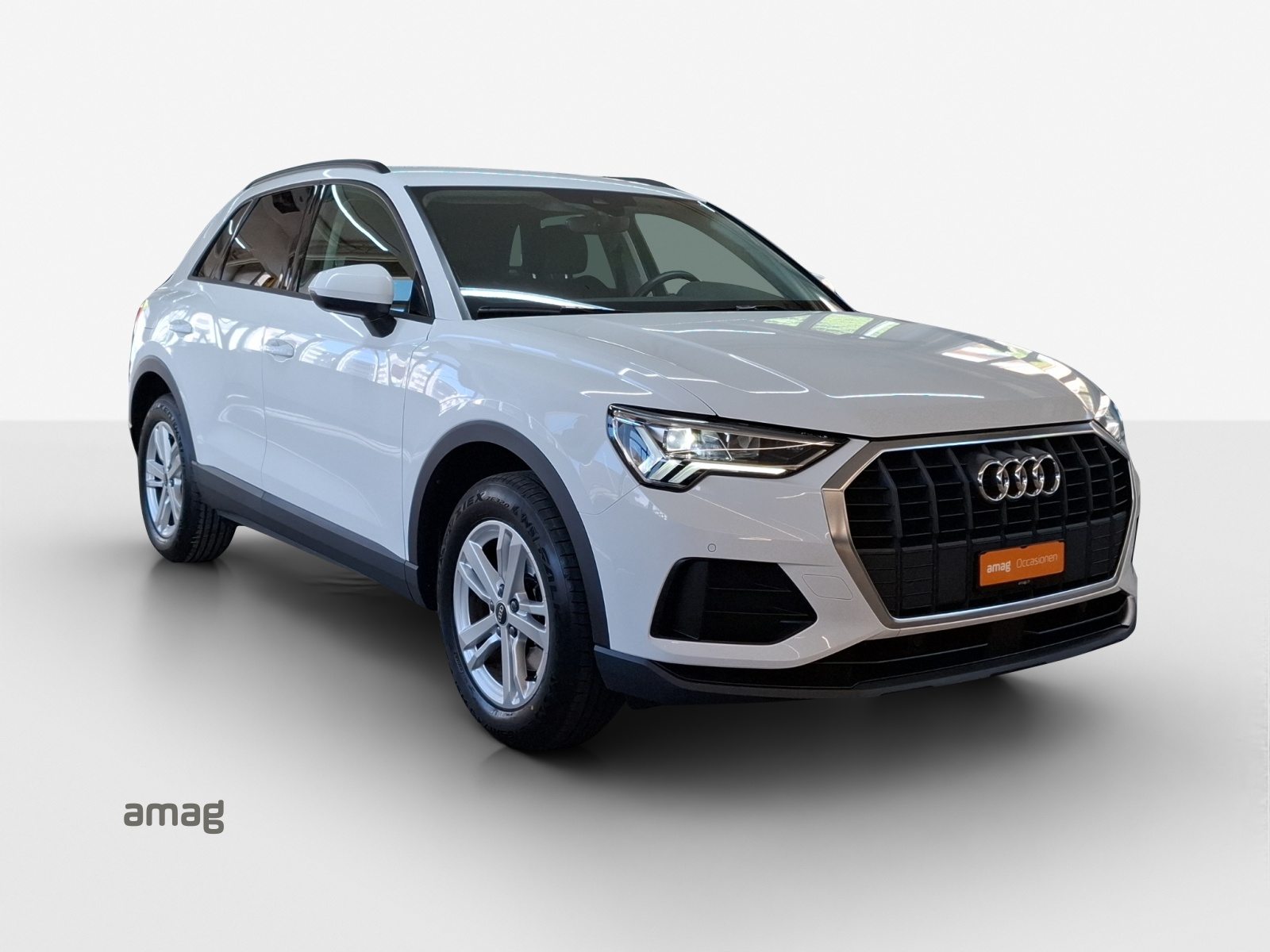 AUDI Q3 35 TFSI Attraction, Essence, Occasion / Utilisé, Automatique - 6