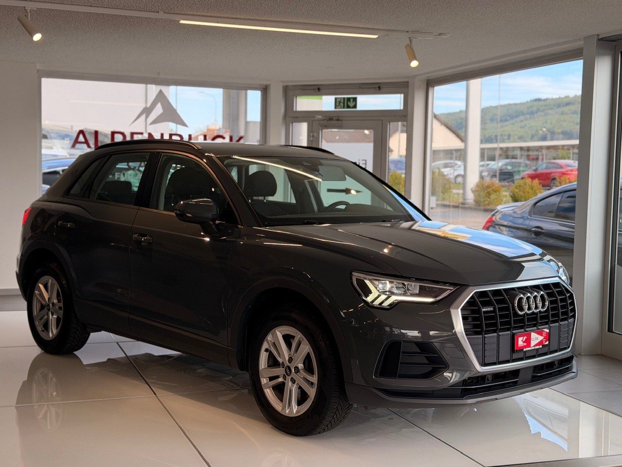 AUDI Q3 40 TDI quattro S-tronic, Diesel, Occasion / Gebraucht, Automatik - 5