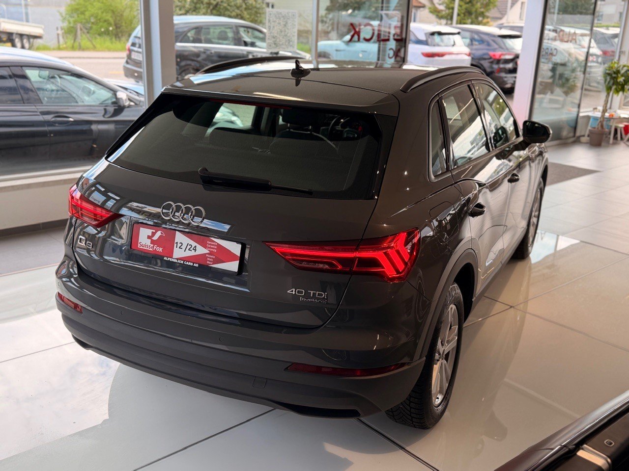 AUDI Q3 40 TDI quattro S-tronic, Diesel, Occasion / Gebraucht, Automatik - 7