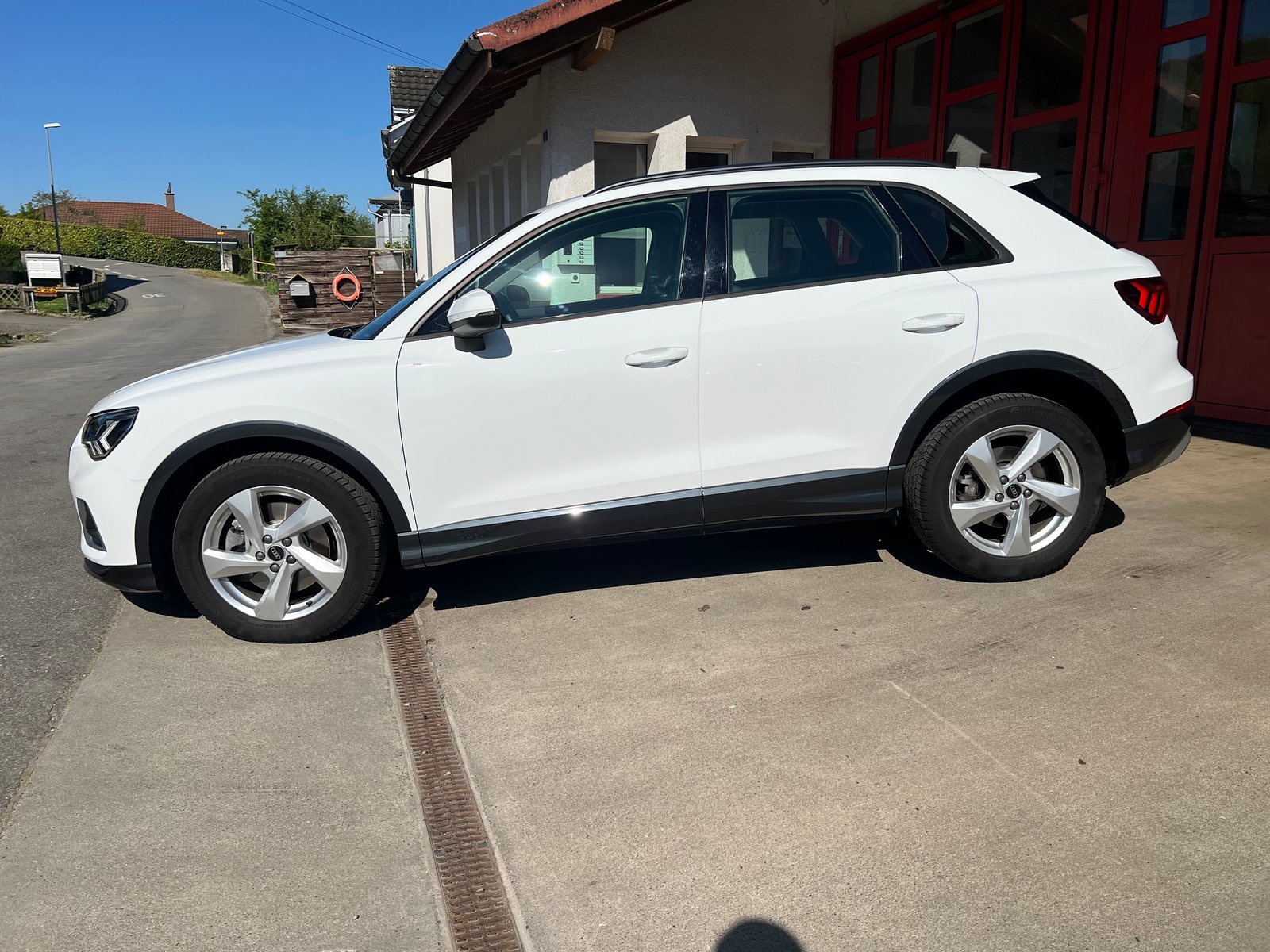 AUDI Q3 40 TDI advanced quattro S-tronic, Diesel, Second hand / Used, Automatic - 3