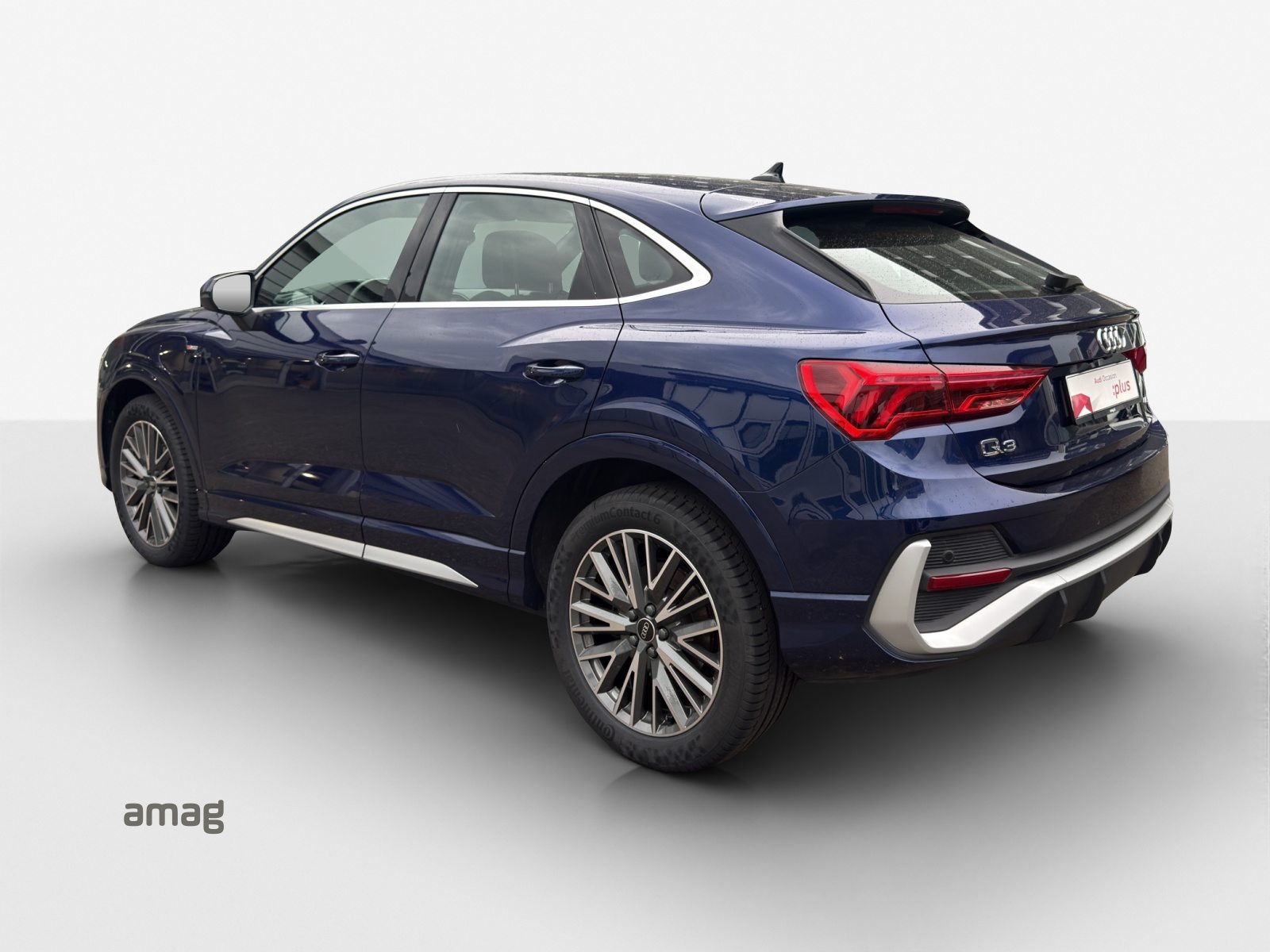 AUDI Q3 Sportback 45 TFSI e S line, Full-Hybrid Petrol/Electric, Second hand / Used, Automatic - 3