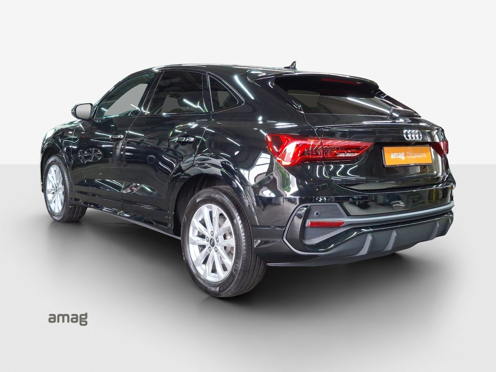AUDI Q3 Sportback 35 TFSI S line, Benzin, Occasion / Gebraucht, Automatik - 3