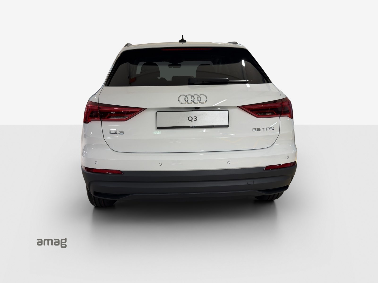 AUDI Q3 35 TFSI Attraction, Benzin, Occasion / Gebraucht, Automatik - 4