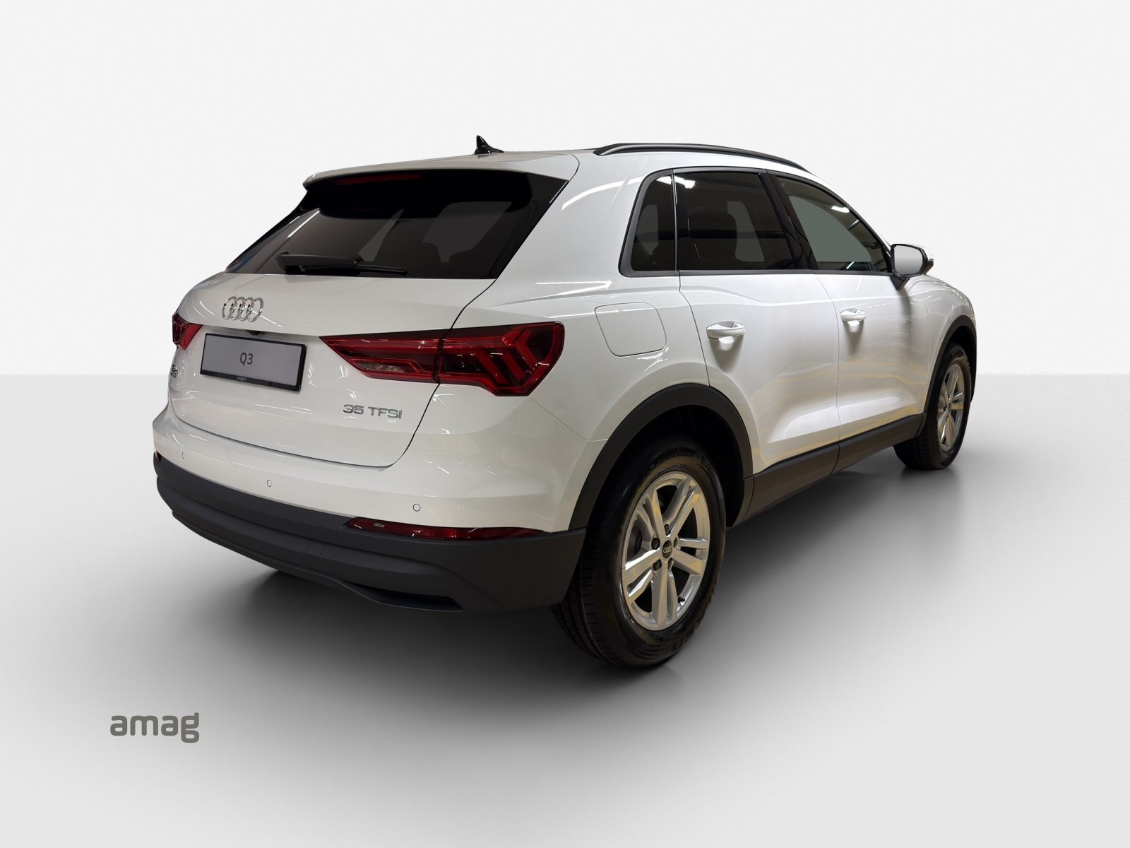 AUDI Q3 35 TFSI Attraction, Benzin, Occasion / Gebraucht, Automatik - 5