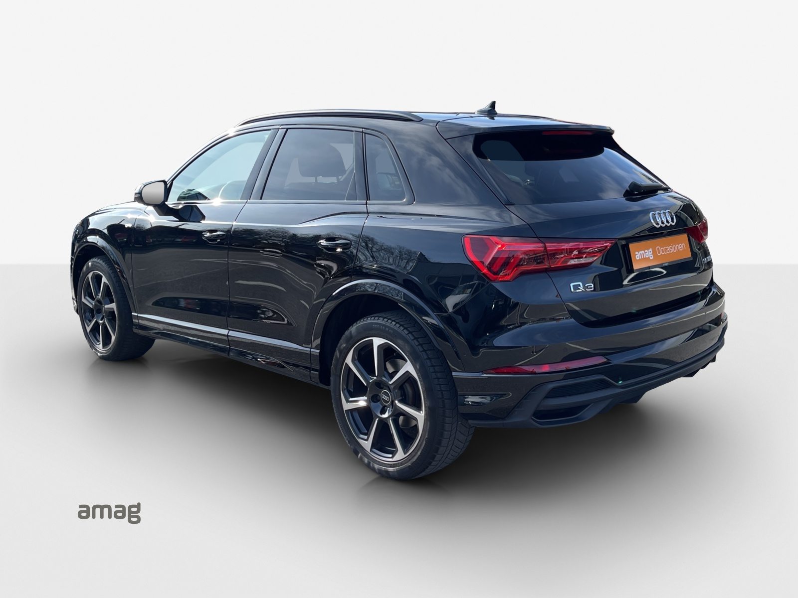 AUDI Q3 35 TFSI S line Attraction, Essence, Occasion / Utilisé, Automatique - 3