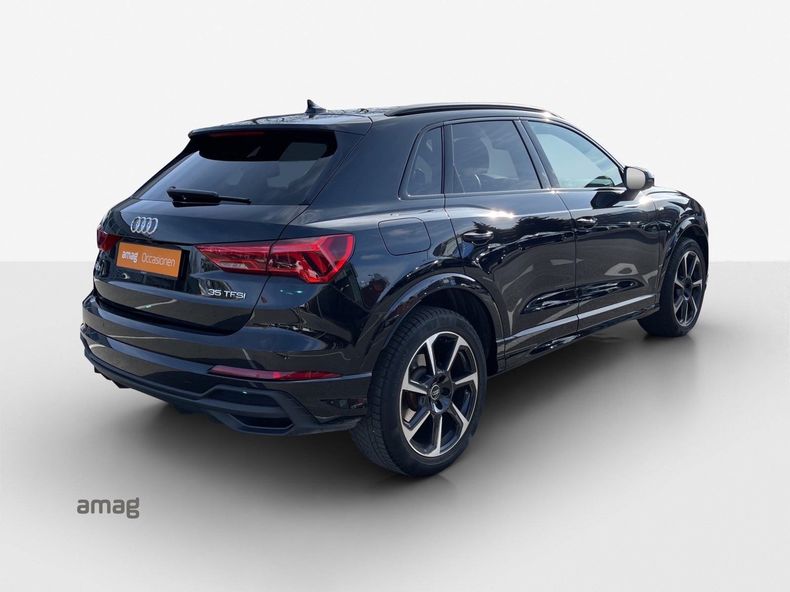 AUDI Q3 35 TFSI S line Attraction, Essence, Occasion / Utilisé, Automatique - 5
