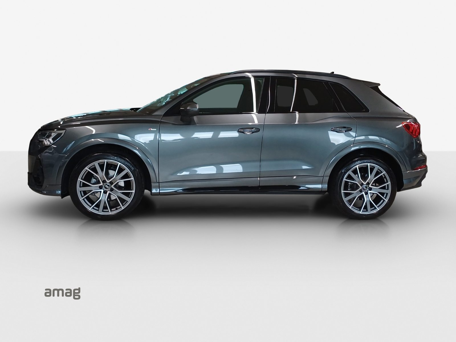 AUDI Q3 35 TFSI S line Attraction, Essence, Occasion / Utilisé, Automatique - 2