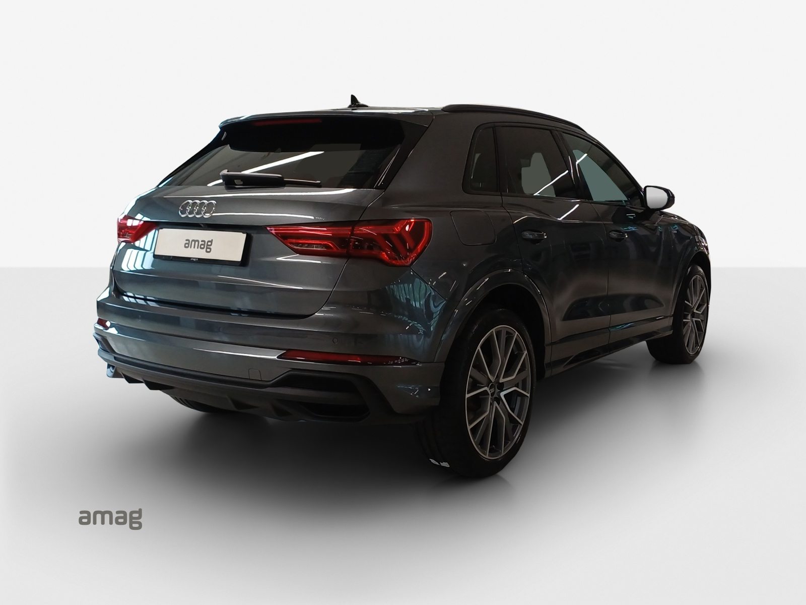 AUDI Q3 35 TFSI S line Attraction, Essence, Occasion / Utilisé, Automatique - 5