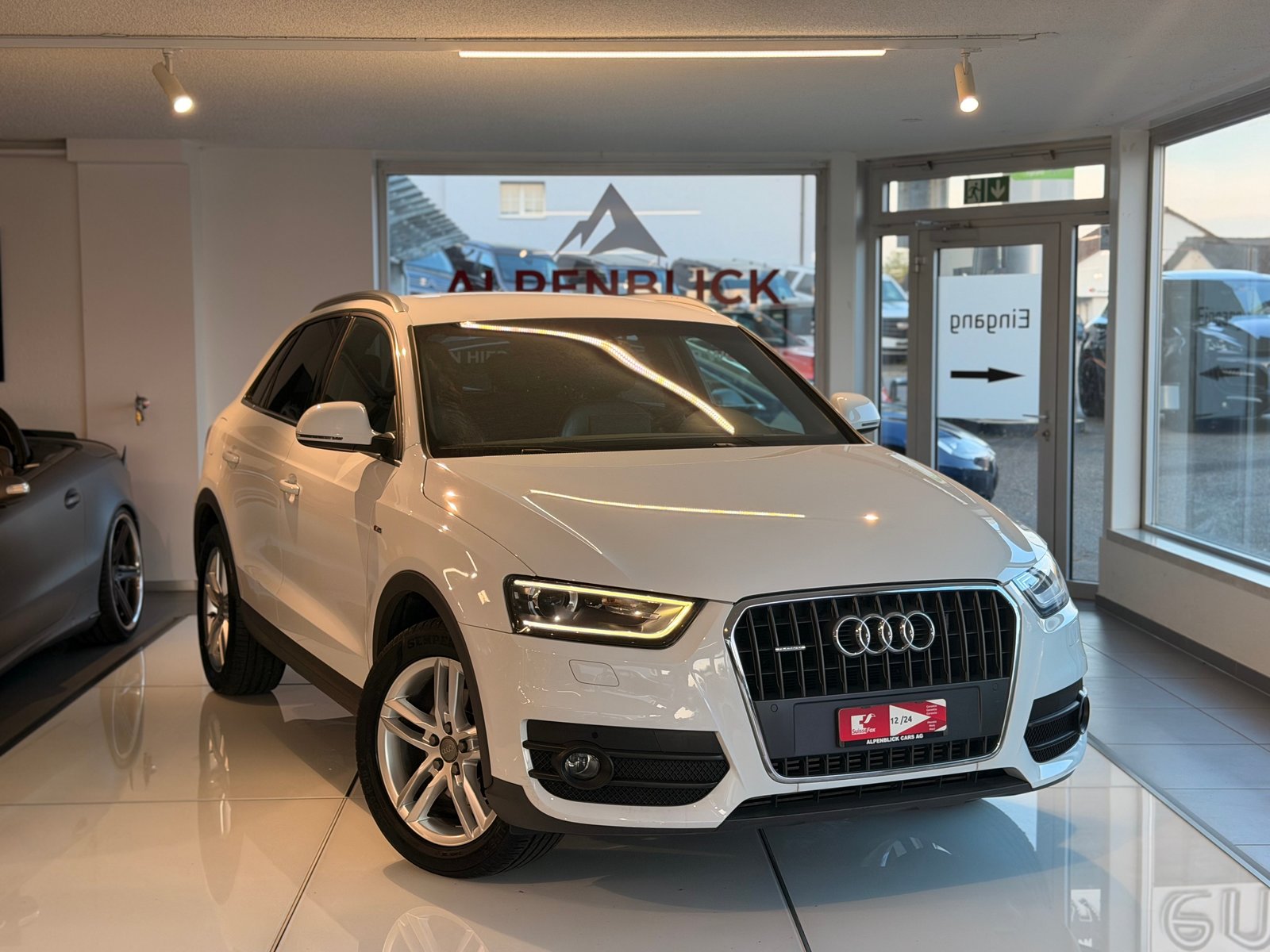 AUDI Q3 2.0 TFSI quattro S-tronic, Petrol, Second hand / Used, Automatic - 2