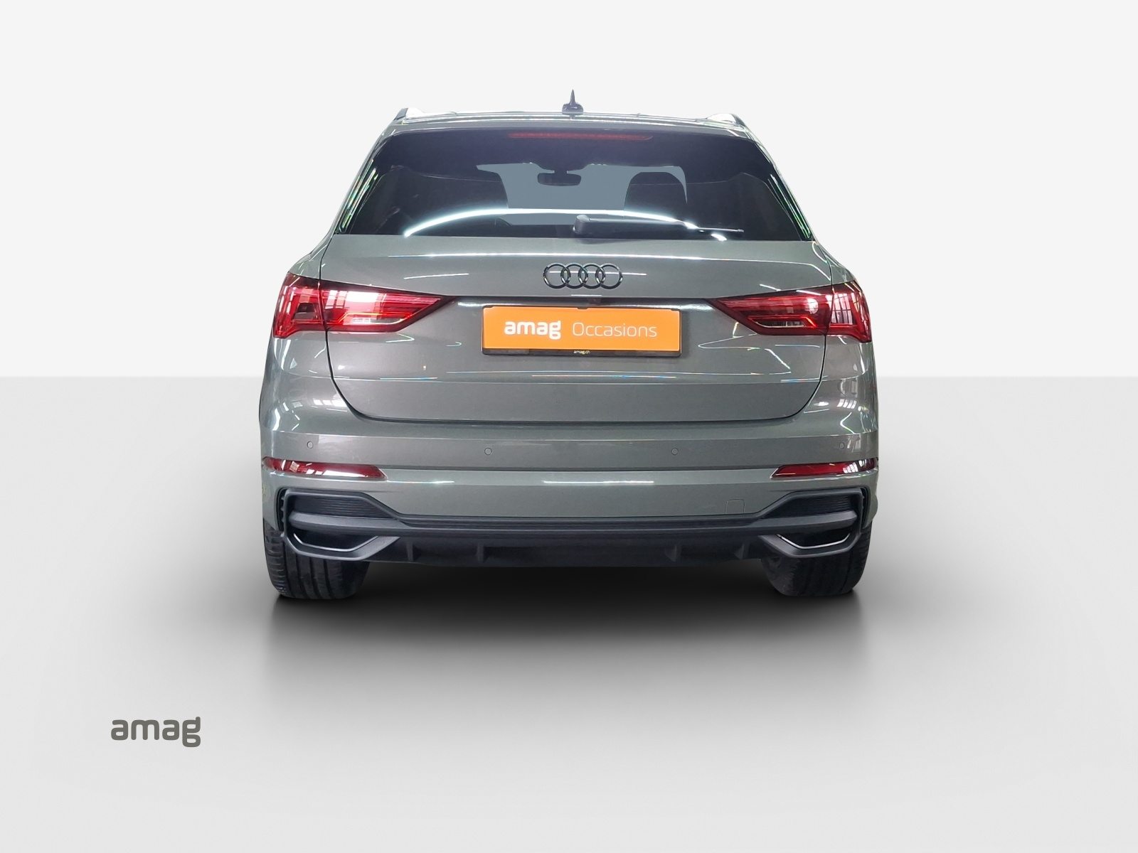 AUDI Q3 35 TFSI S line Attraction, Essence, Occasion / Utilisé, Automatique - 4