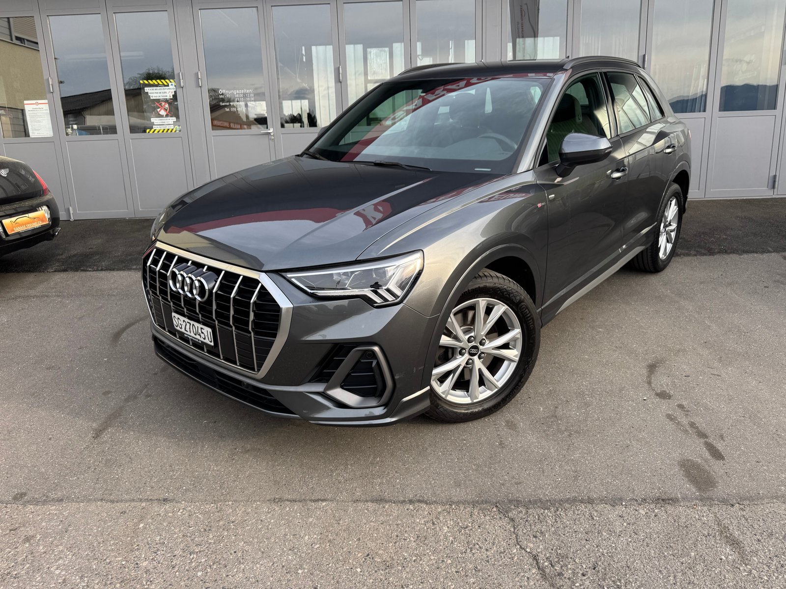 AUDI Q3 40 TDI S line quattro S-tronic