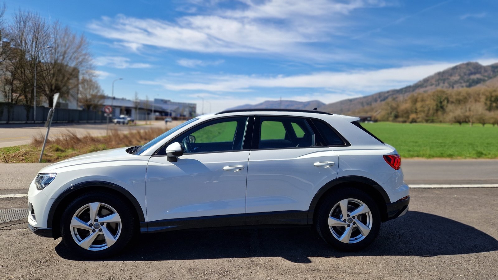 AUDI Q3 40 TFSI advanced quattro S-tronic, Benzina, Occasioni / Usate, Automatico - 3