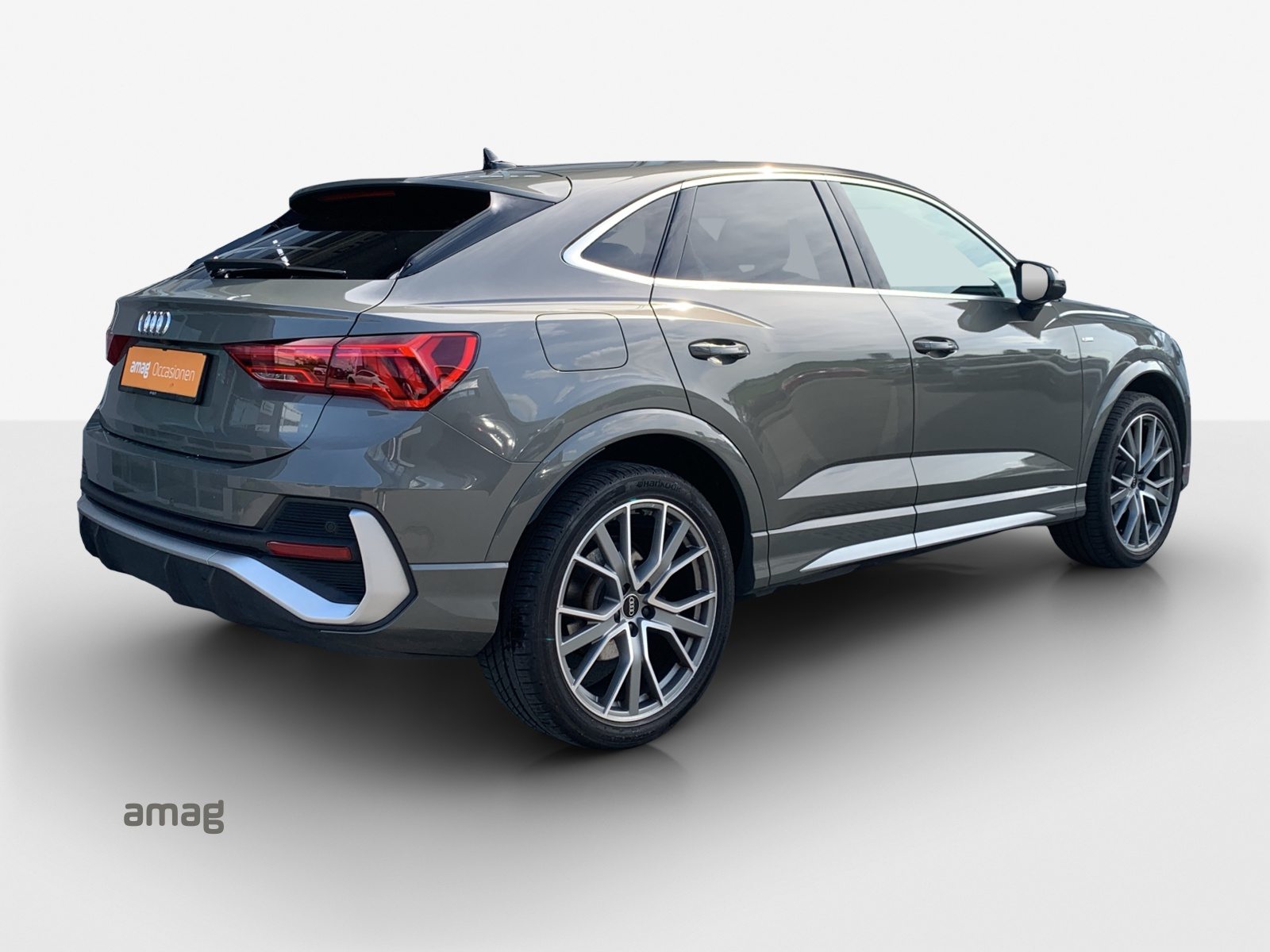 AUDI Q3 Sportback 35 TFSI S line Attraction, Benzin, Occasion / Gebraucht, Automatik - 5