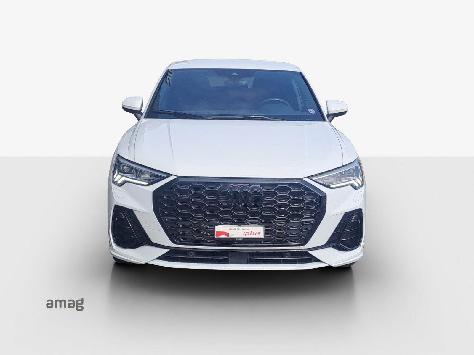 AUDI Q3 Sportback 35 TFSI S line Attraction, Benzin, Occasion / Gebraucht, Automatik - 7