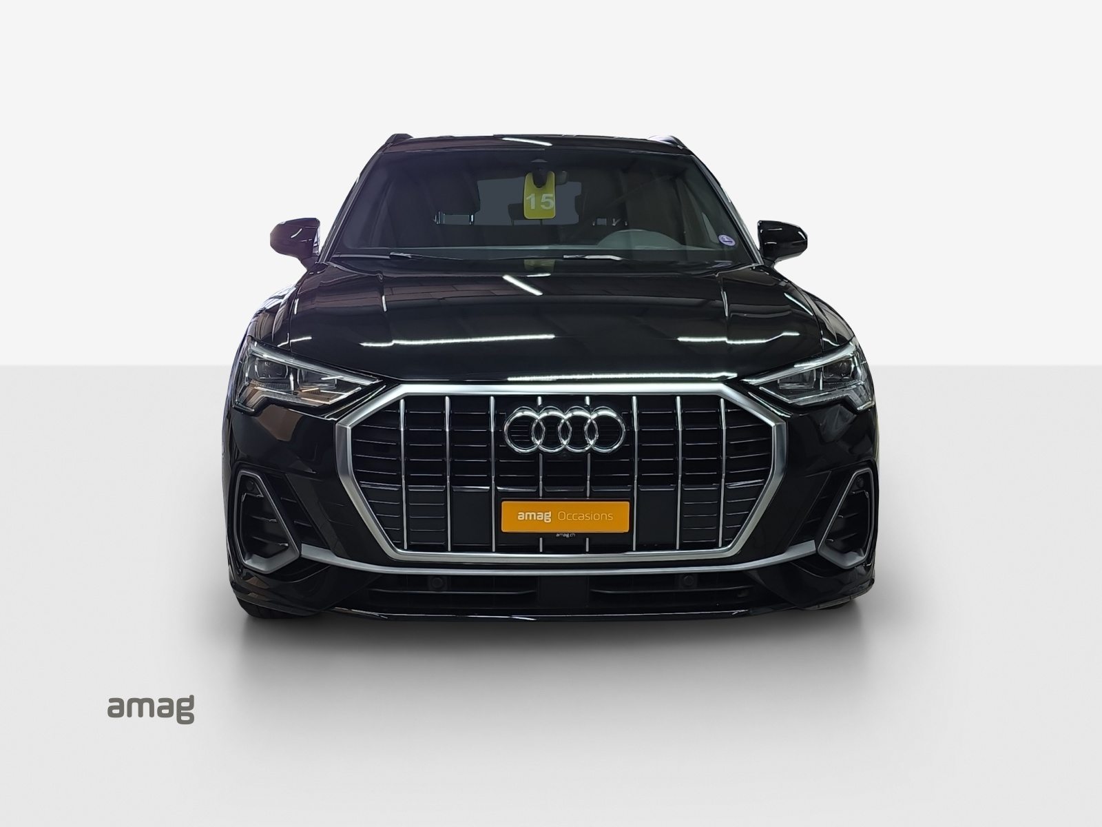 AUDI Q3 35 TFSI S line Attraction, Benzin, Occasion / Gebraucht, Automatik - 7