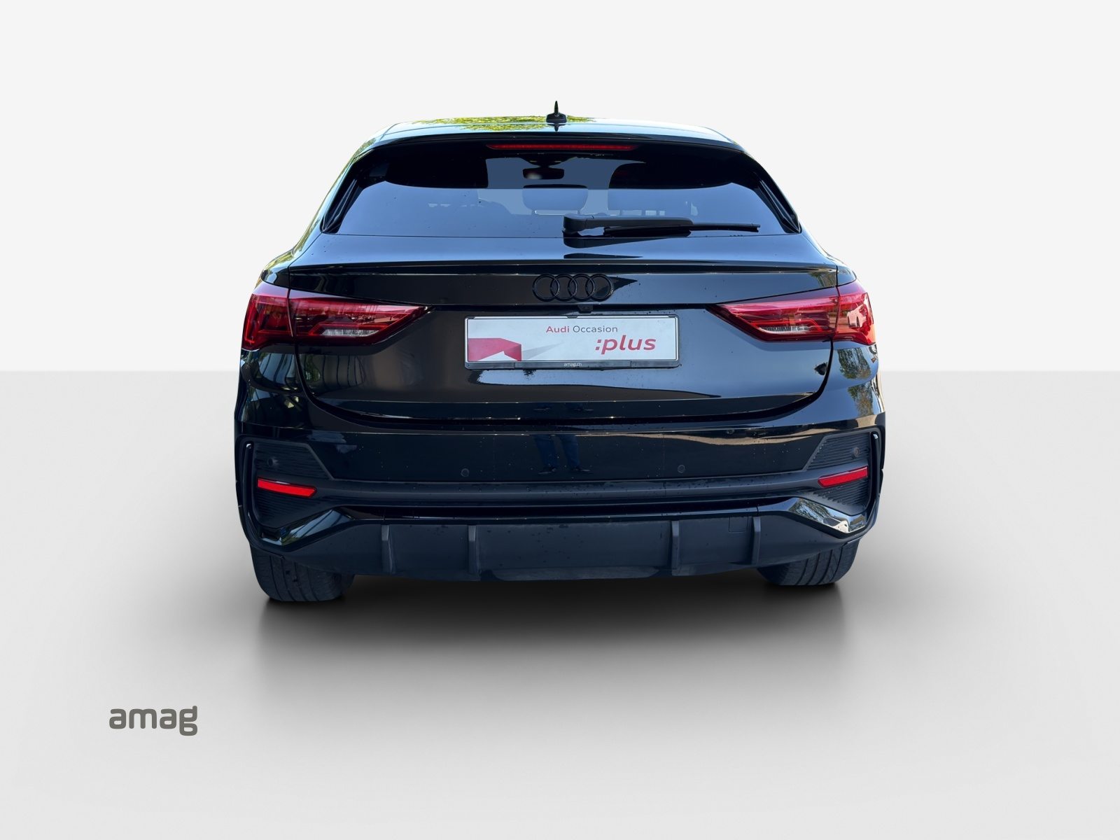 AUDI Q3 Sportback 35 TFSI S line Attraction, Essence, Occasion / Utilisé, Automatique - 4