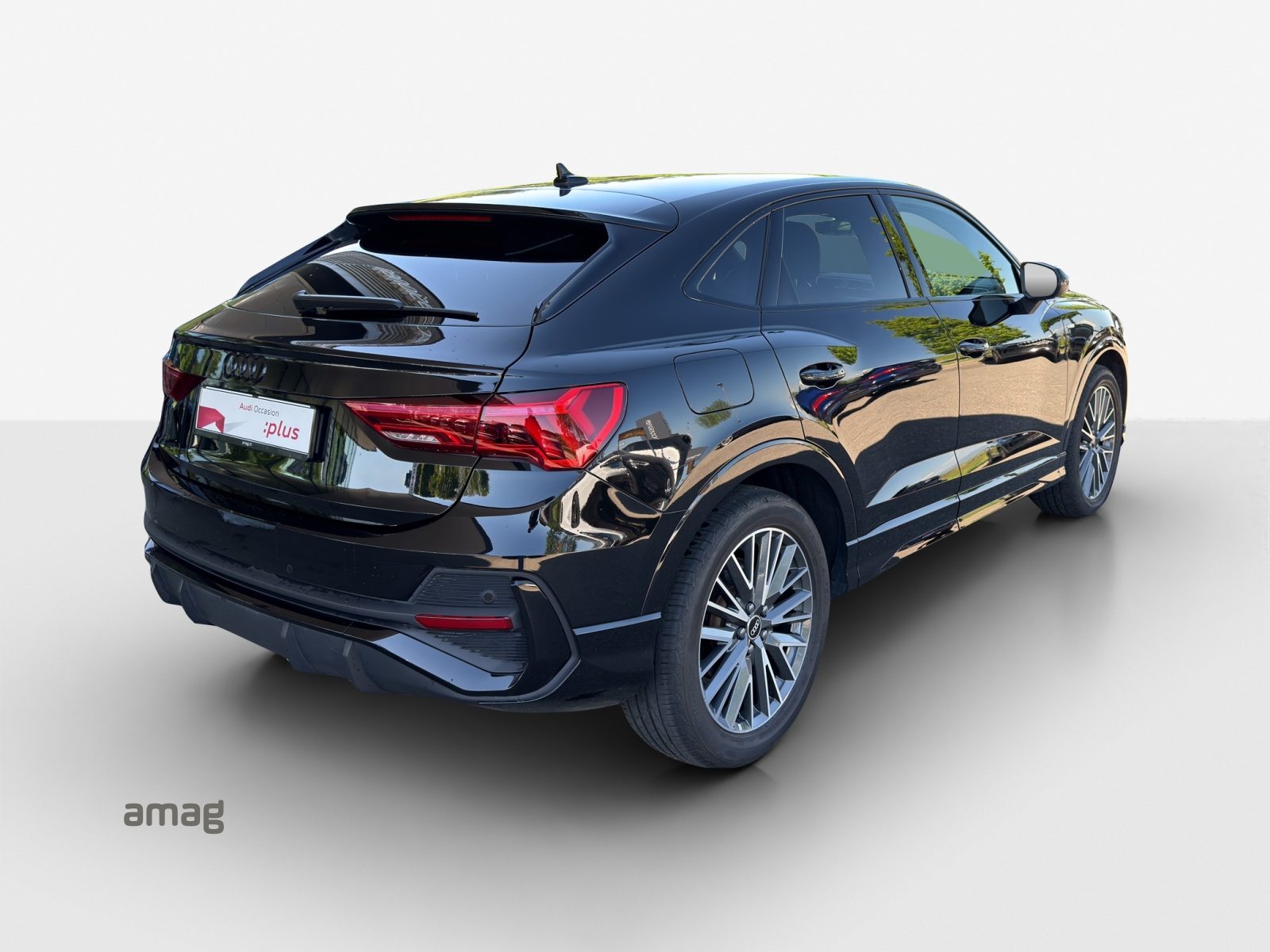 AUDI Q3 Sportback 35 TFSI S line Attraction, Essence, Occasion / Utilisé, Automatique - 5