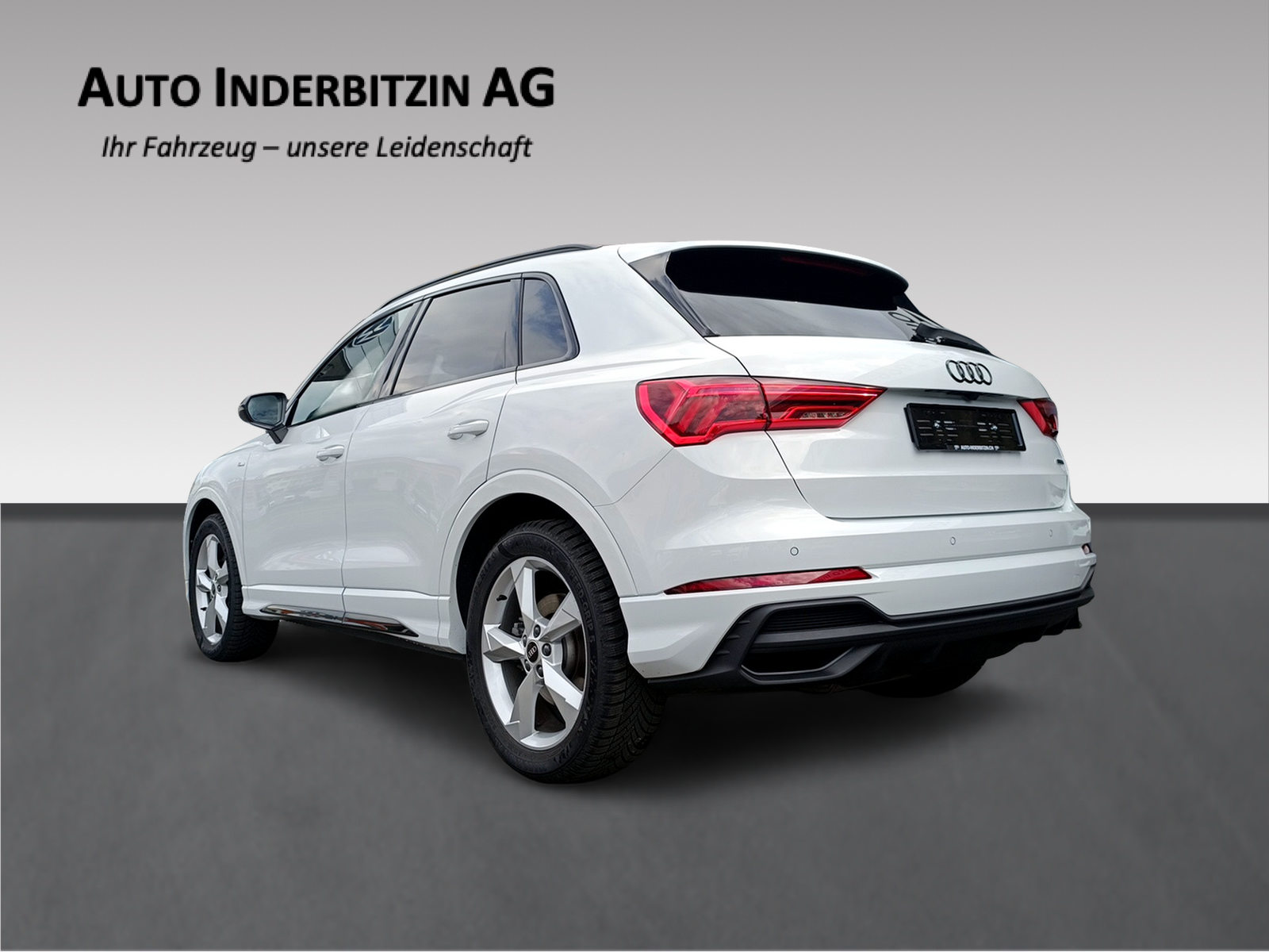 AUDI Q3 40 TDI S line, Diesel, Second hand / Used, Automatic - 5