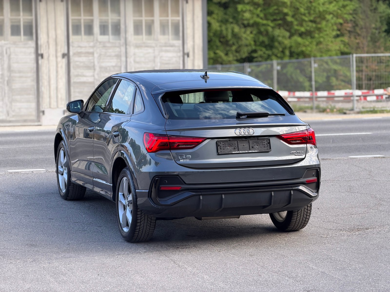 AUDI Q3 Sportback 40 TDI S line Attraction quattro S-tronic, Diesel, Occasion / Utilisé, Automatique - 7