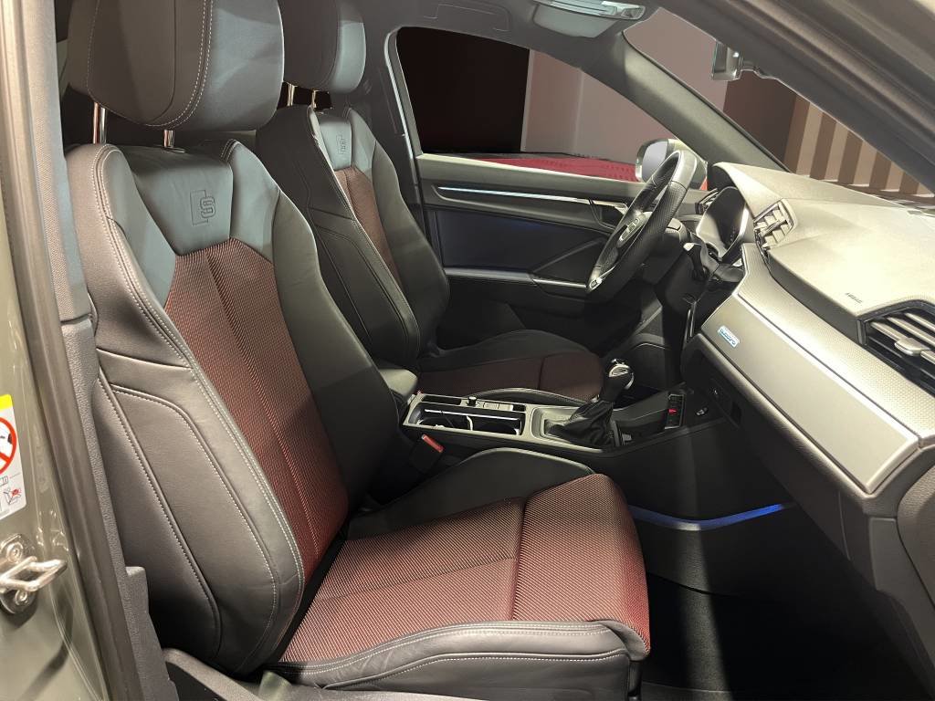 AUDI Q3 Sportback 45 TFSI S line quattro S-tronic, Essence, Occasion / Utilisé, Automatique - 7