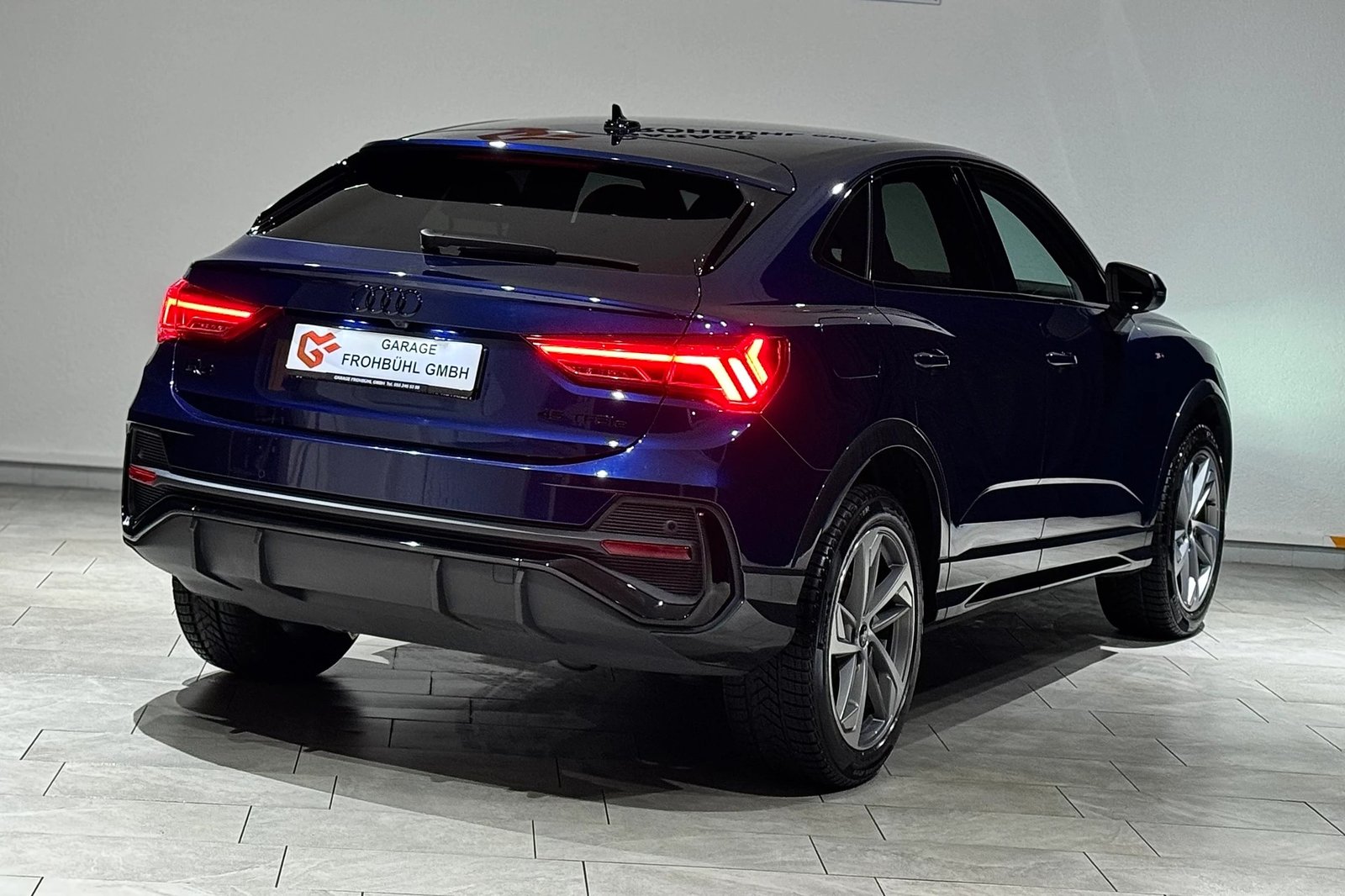 AUDI Q3 45 TFSI e S line S-tronic, Plug-in-Hybrid Benzina/Elettrica, Occasioni / Usate, Automatico - 4