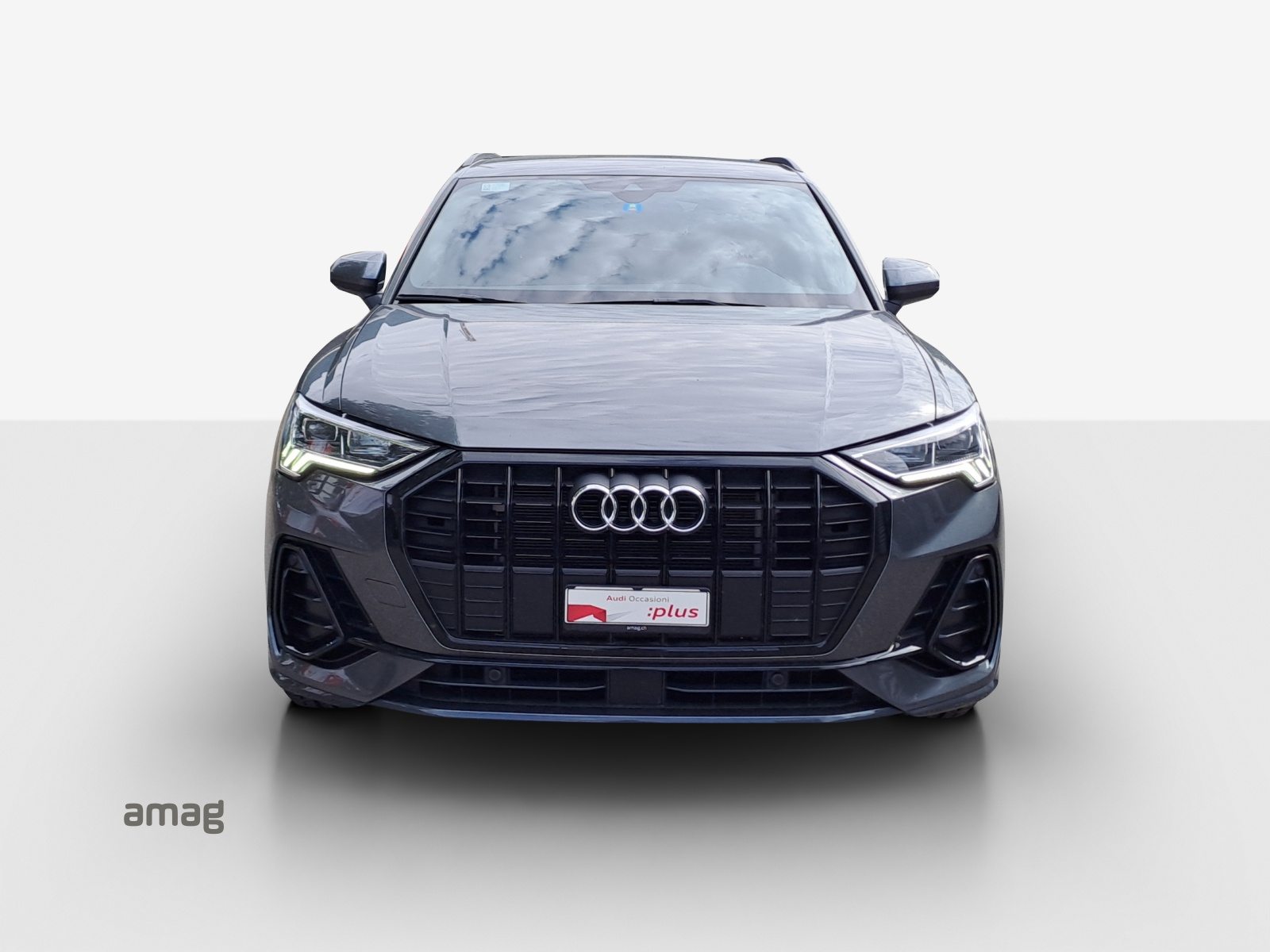 AUDI Q3 45 TFSI e S line Attraction, Hybride Intégral Essence/Électricité, Occasion / Utilisé, Automatique - 7