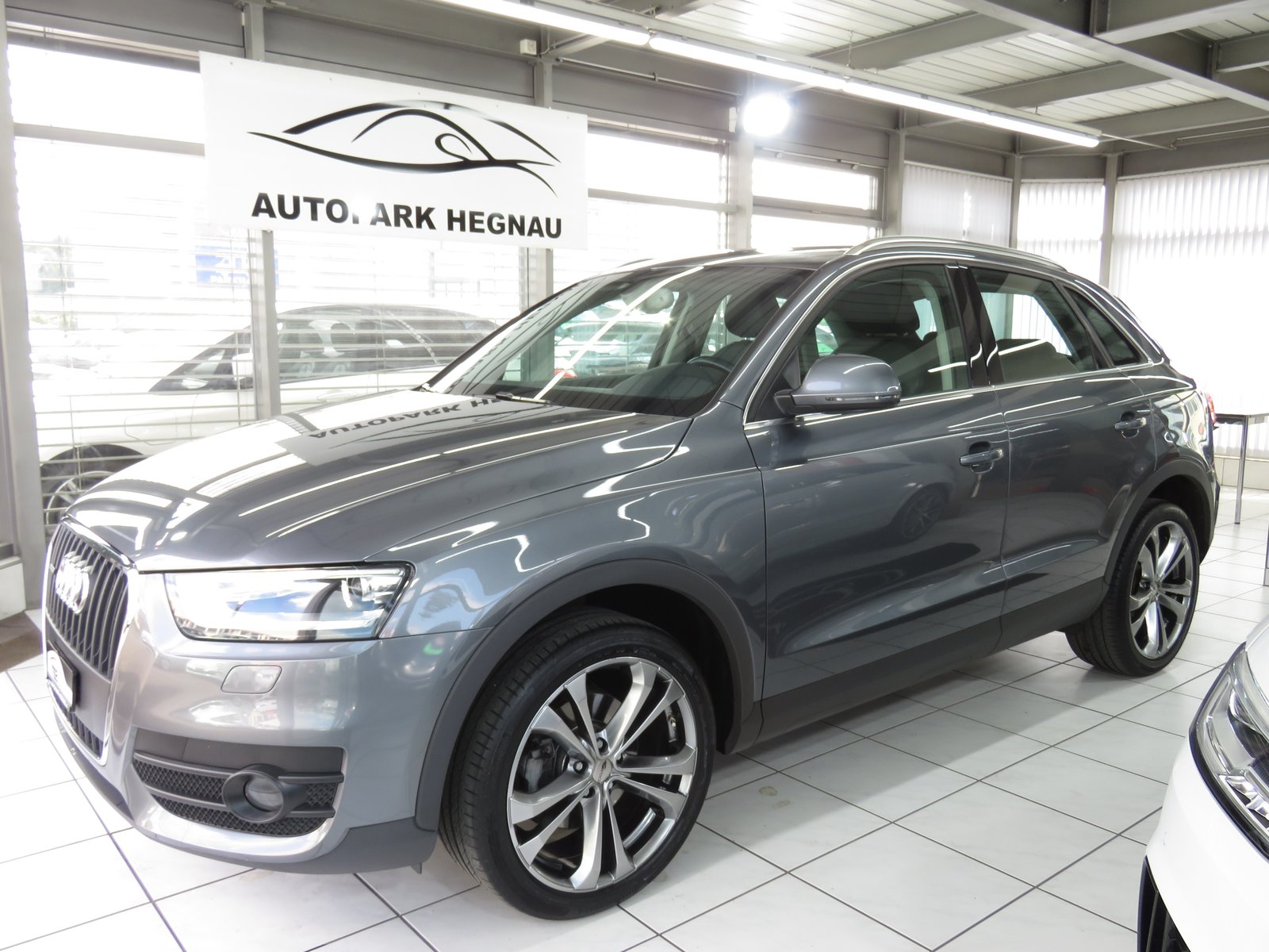 AUDI Q3 2.0 TDI quattro S-tronic