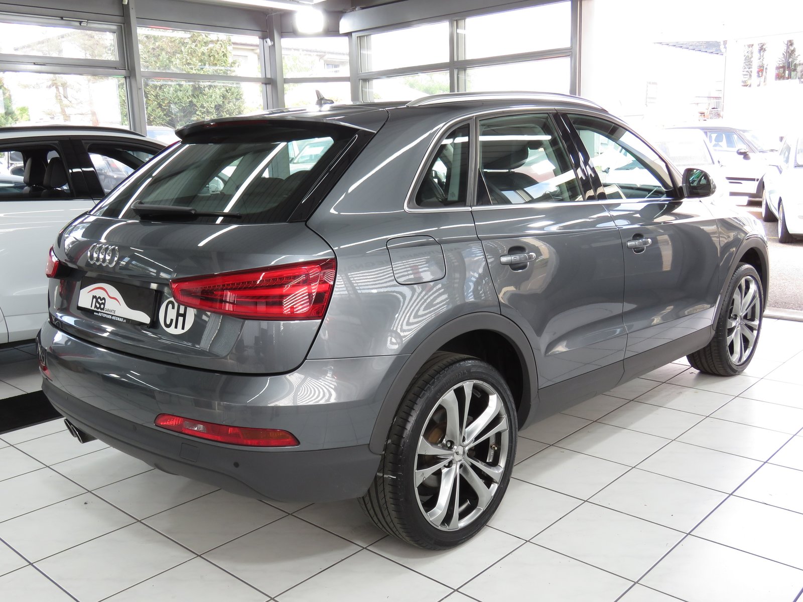 AUDI Q3 2.0 TDI quattro S-tronic, Diesel, Occasion / Utilisé, Automatique - 4